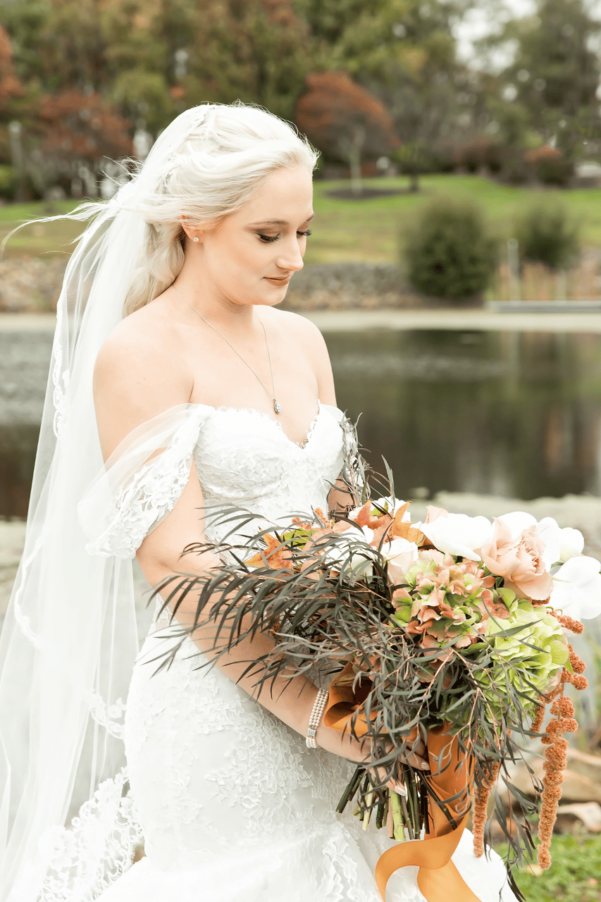 A Glamorous Fall Wedding at Nemacolin Resort photo 3