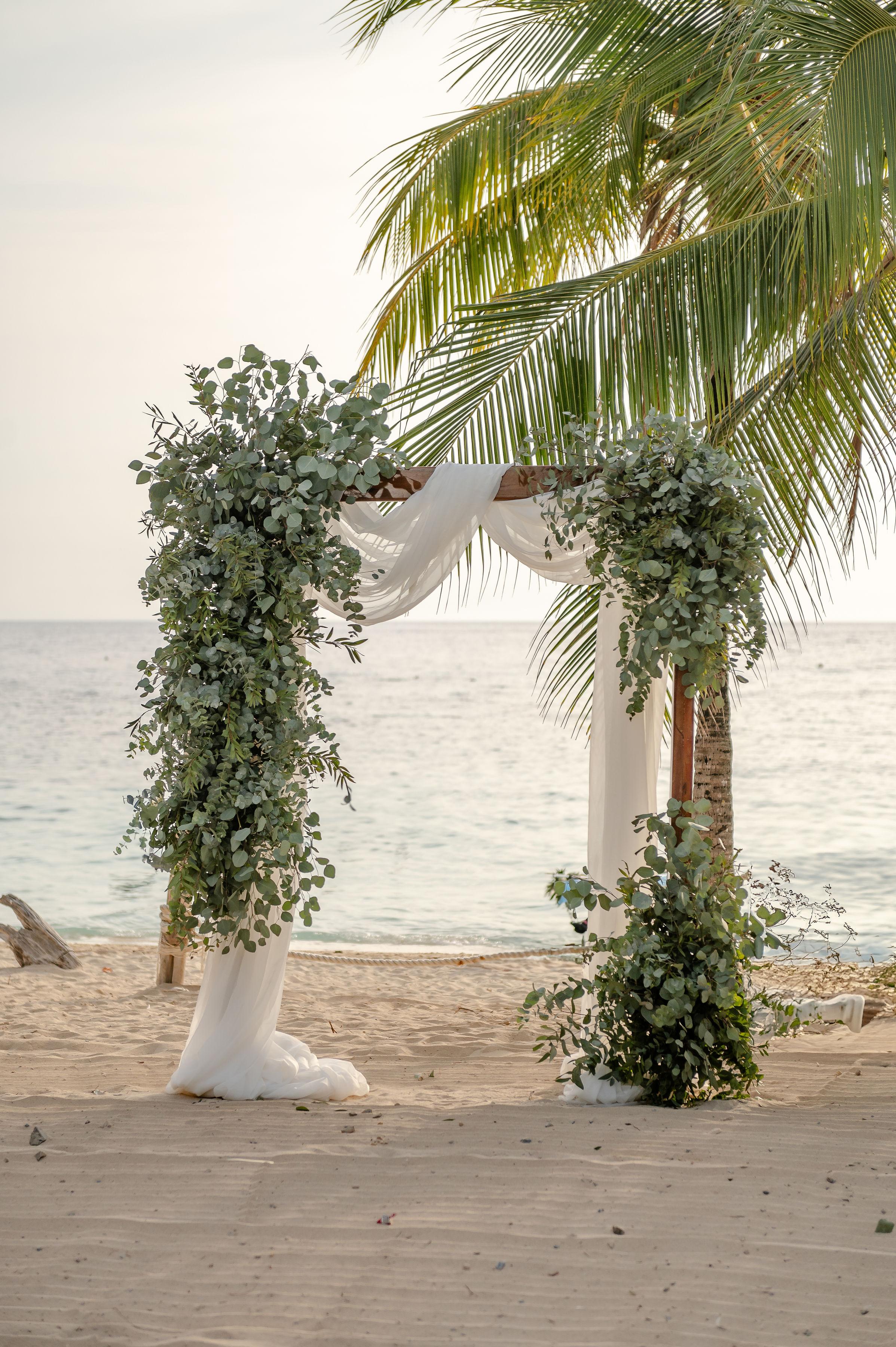 Kimpton Grand Roatán portfolio 5