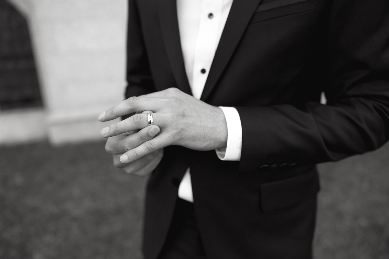 A Modern Summer Wedding at JW Marriott photo 2