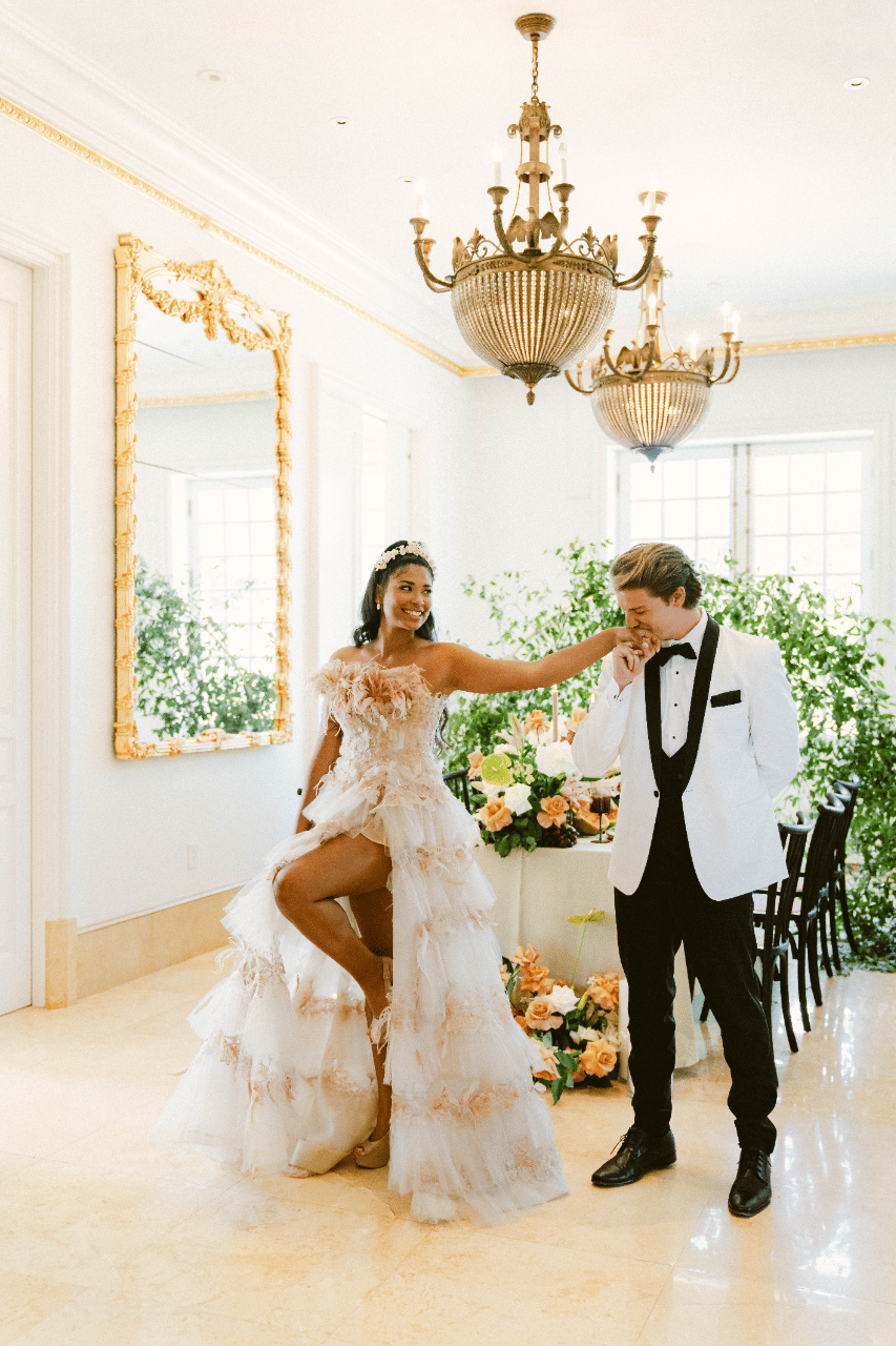 A Glamorous Spring Wedding Shoot at Oxbow Estate