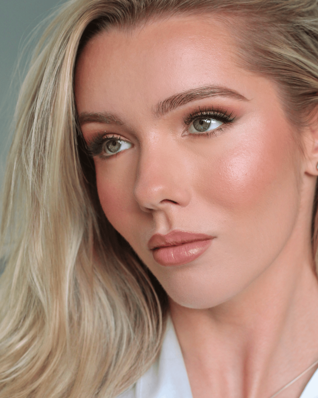 Lina Jones Makeup Artist portfolio 1