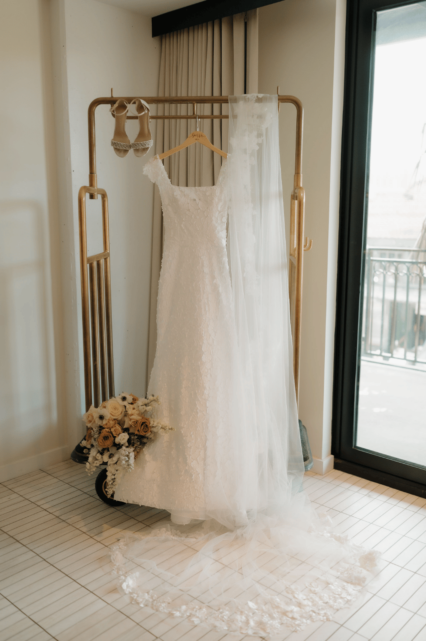 A Romantic Spring Wedding at Hotel Haya photo 2