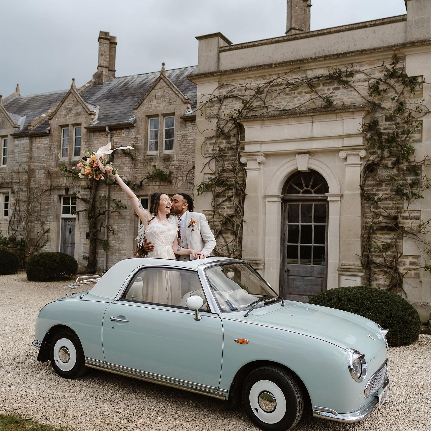Lil and Blue Vintage Car Hire