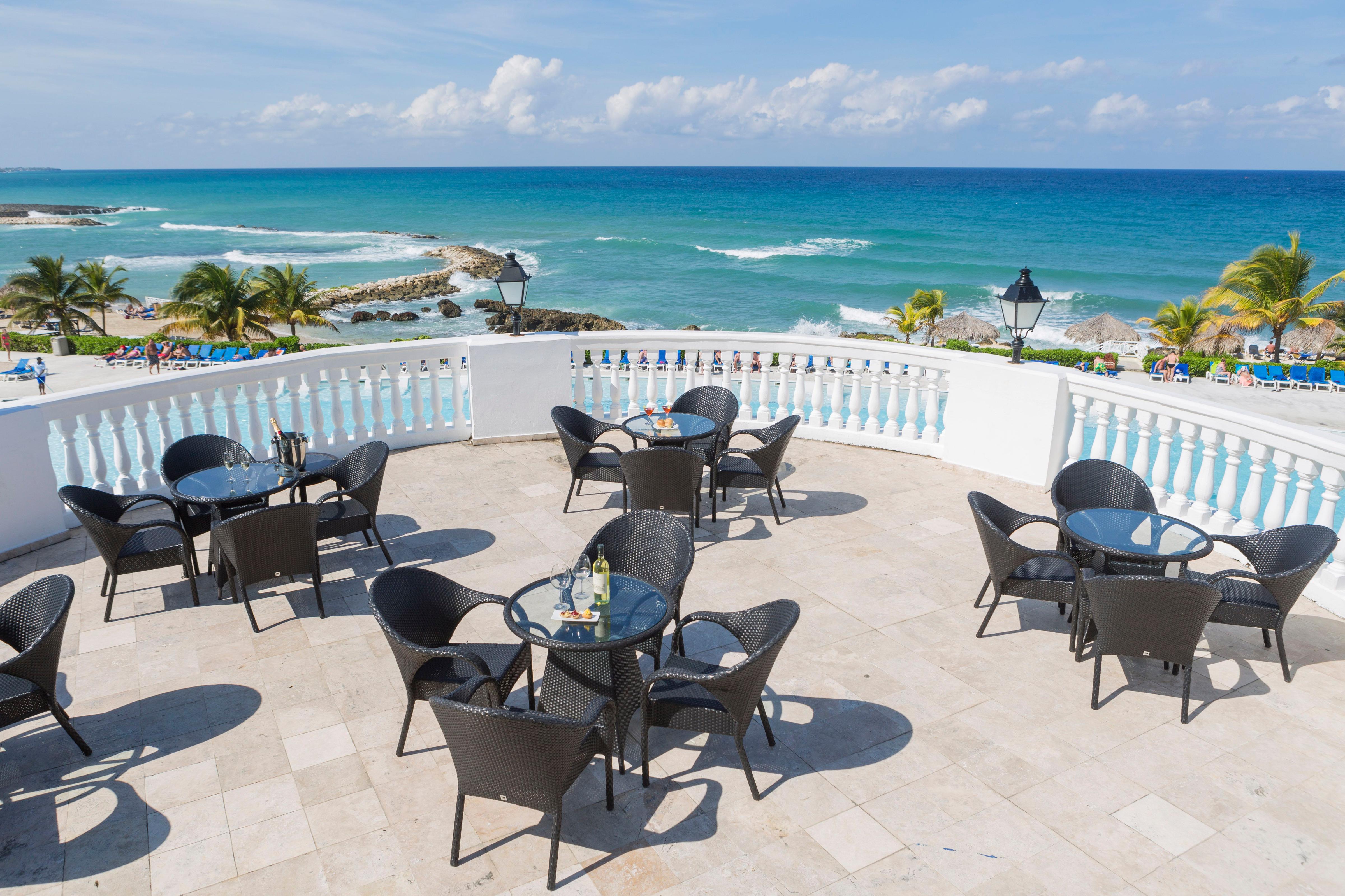 Grand Palladium Lady Hamilton Resort & Spa portfolio 2