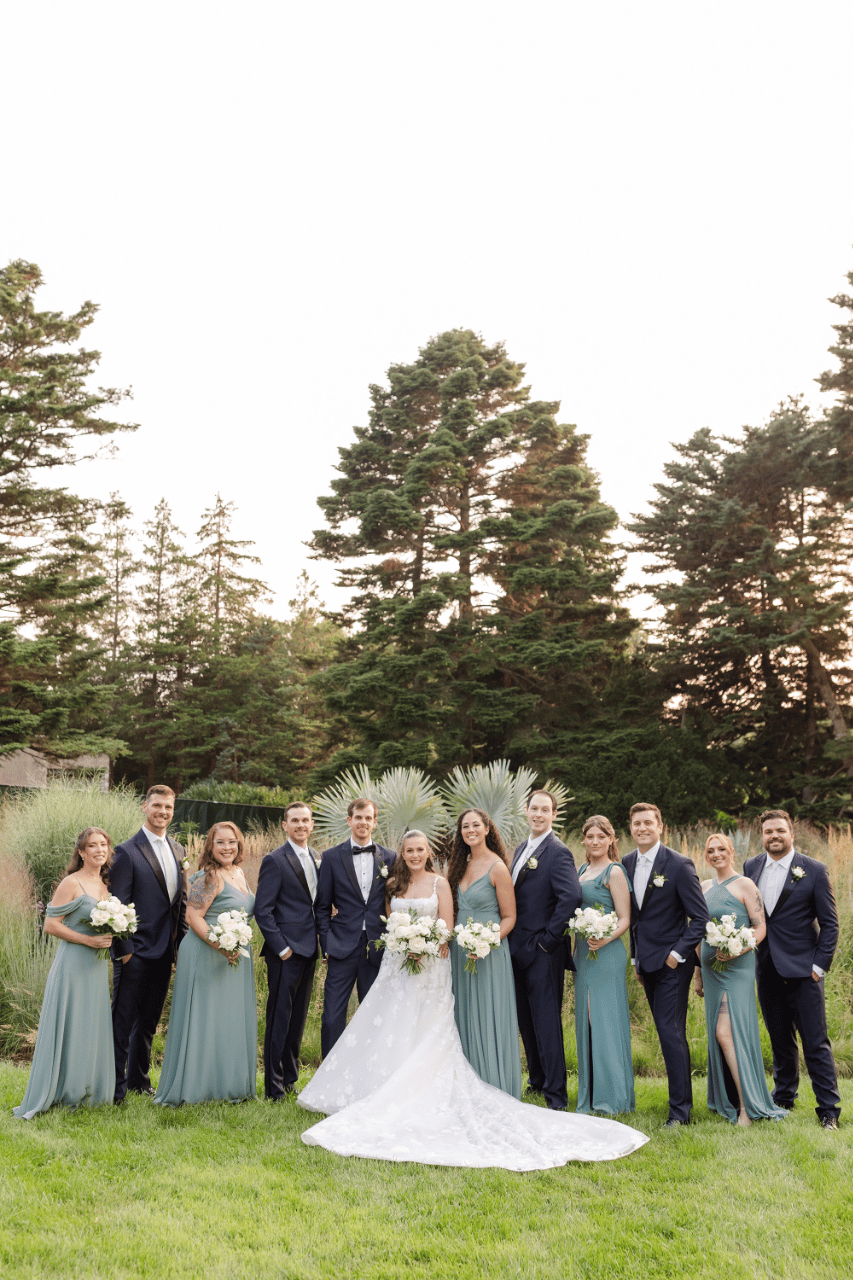 A Classic Summer Wedding at New York Botanical Gardens photo 2