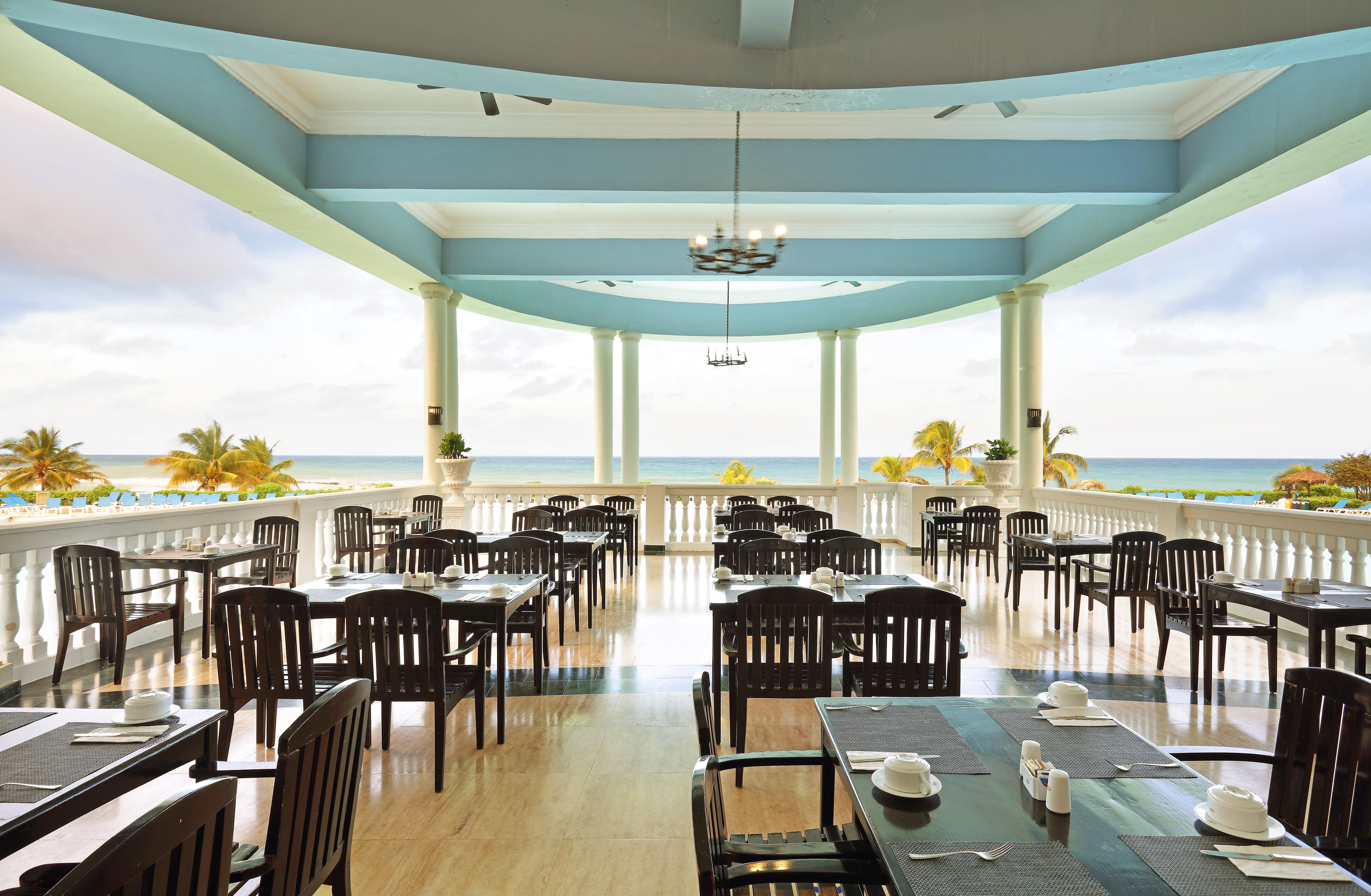 Grand Palladium Lady Hamilton Resort & Spa portfolio 3