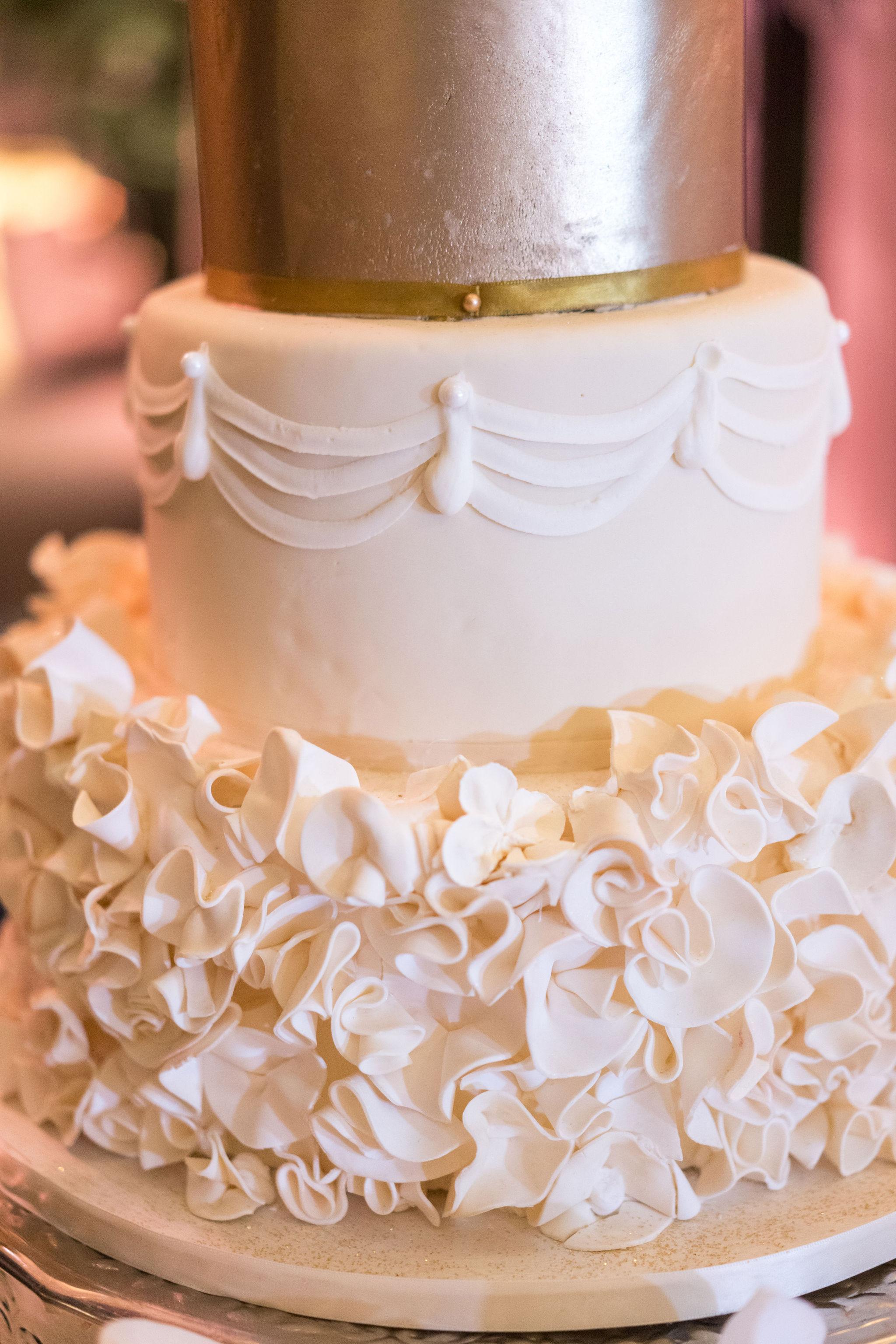 A Classic Fall Wedding at the Peninsula Chicago 33