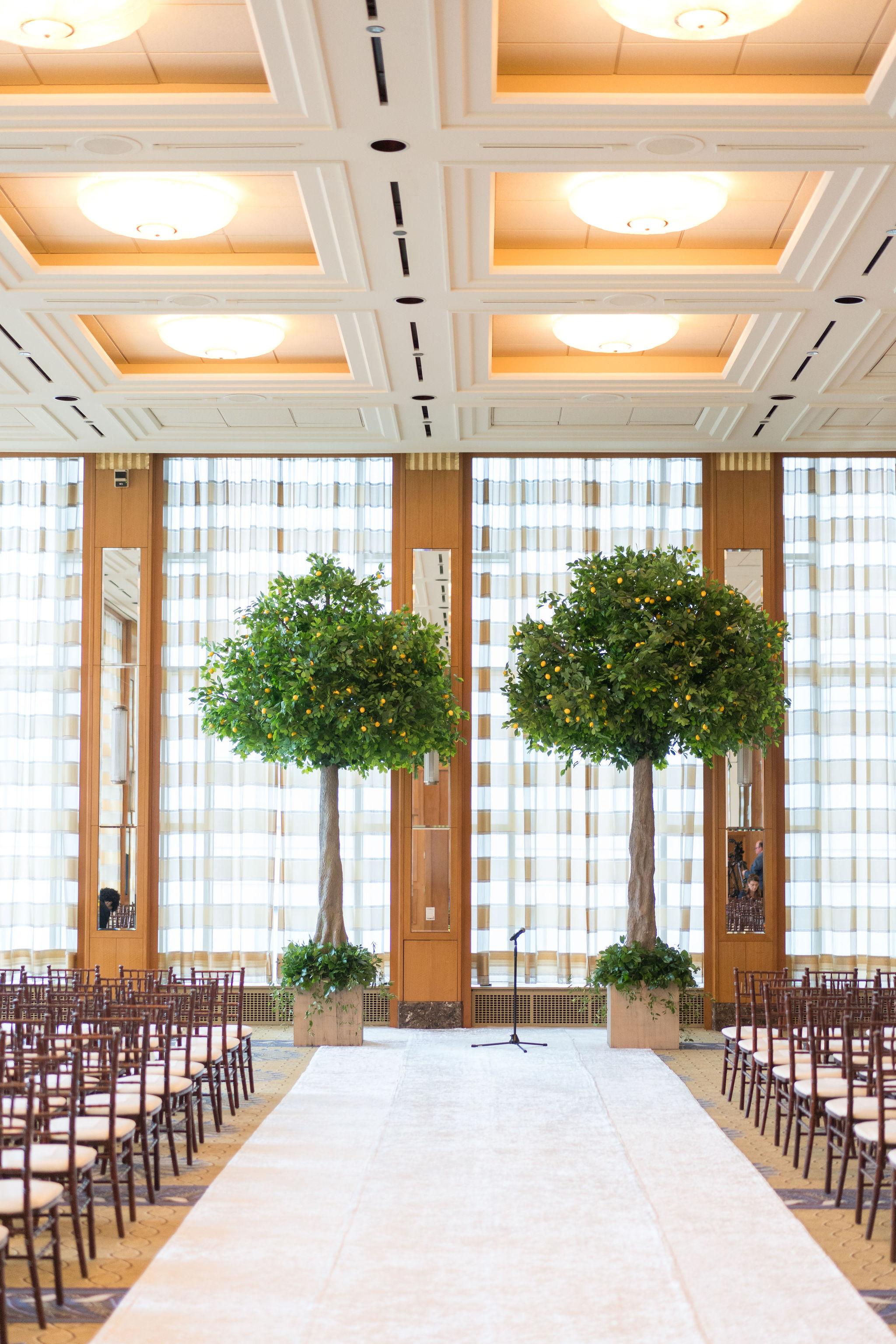 A Classic Fall Wedding at the Peninsula Chicago 56