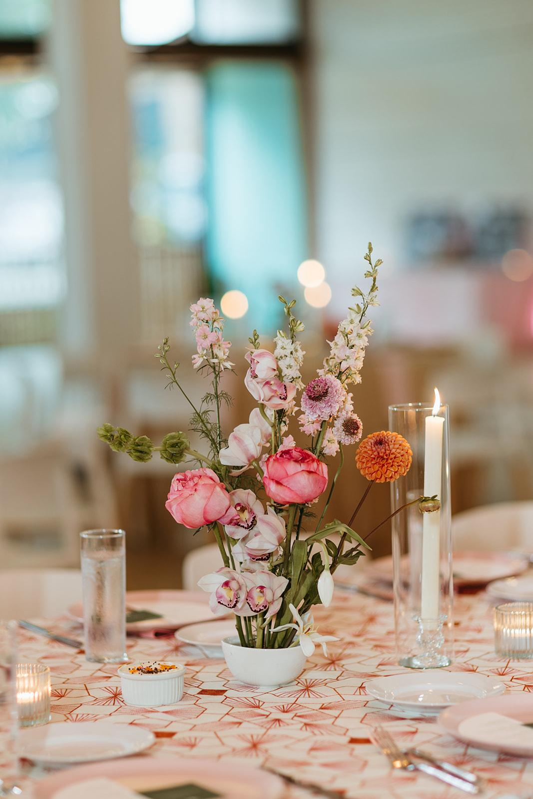 A Modern Fall Wedding at the Gordon Green photo 3