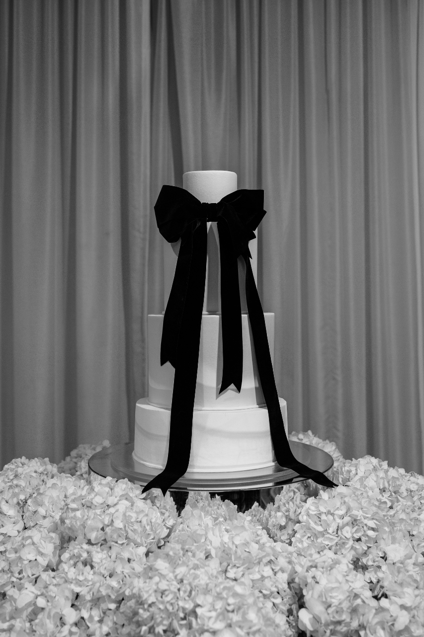 A Classic Winter Wedding at Hotel ZaZa photo 3