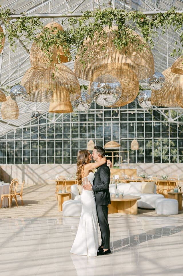 A Modern Summer Wedding at  Dos Pueblos Orchid Farm