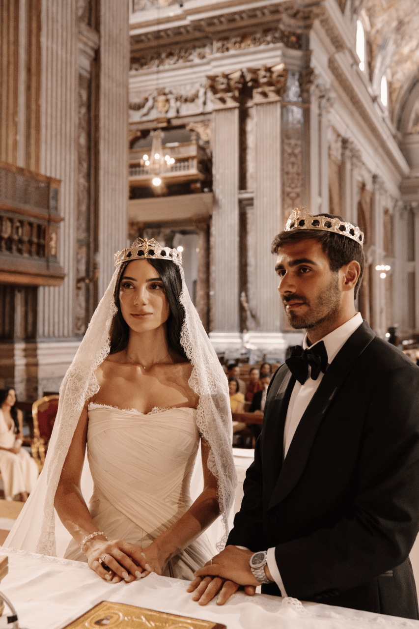 A Romantic Summer Wedding at Hotel de la Ville