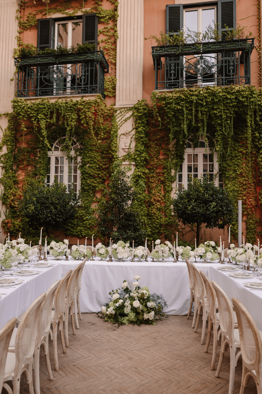 Hotel De La Ville