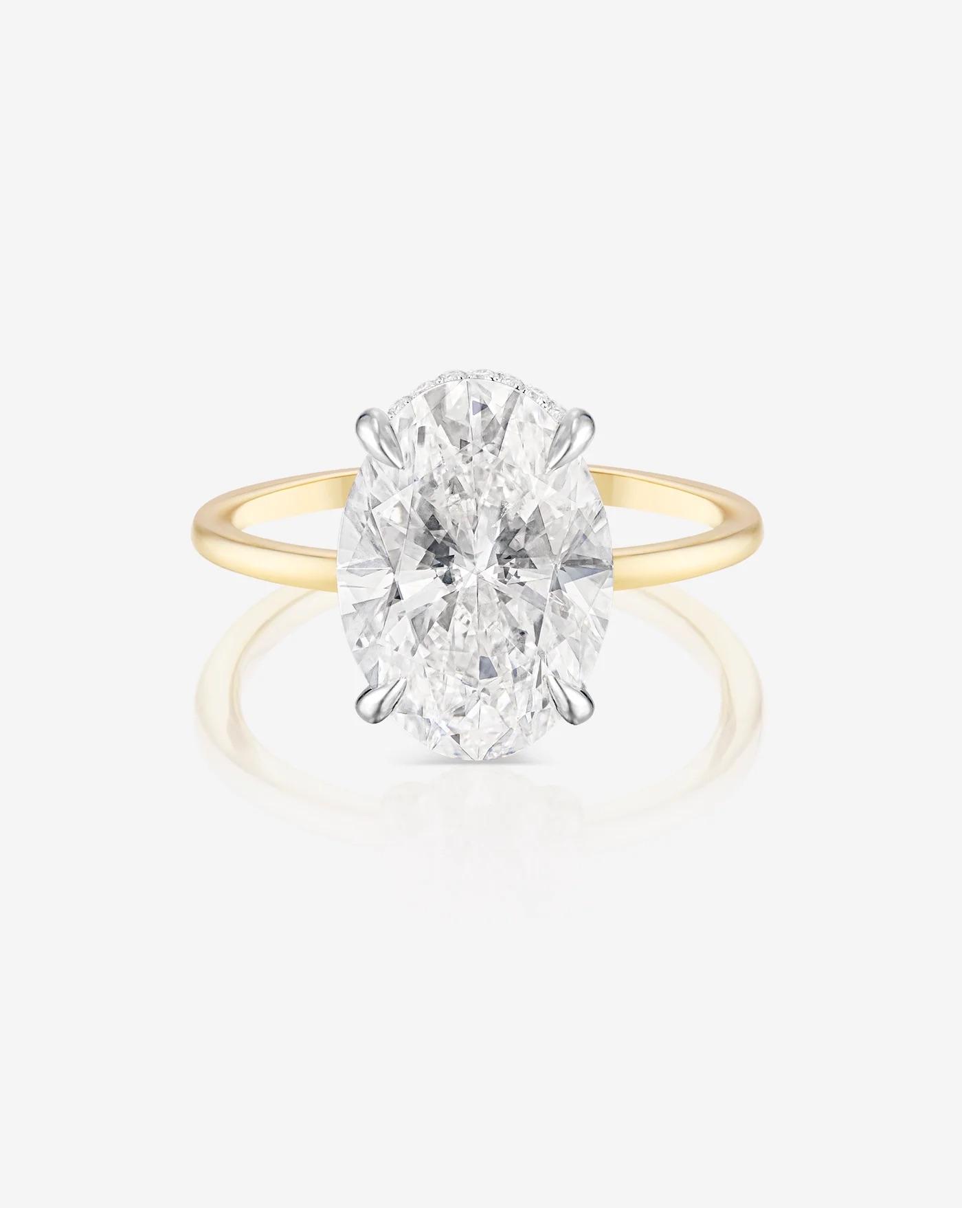 4.07 Oval in the Whisper Thin® with Hidden Halo