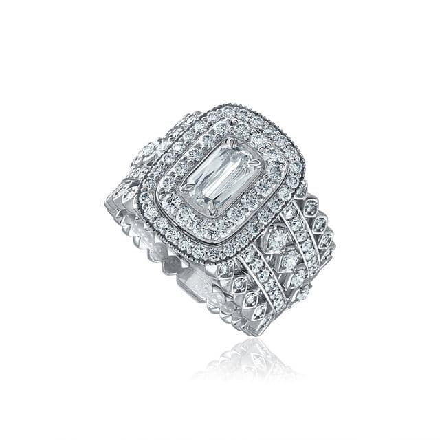 L’Amour Crisscut® Art Deco style engagement ring