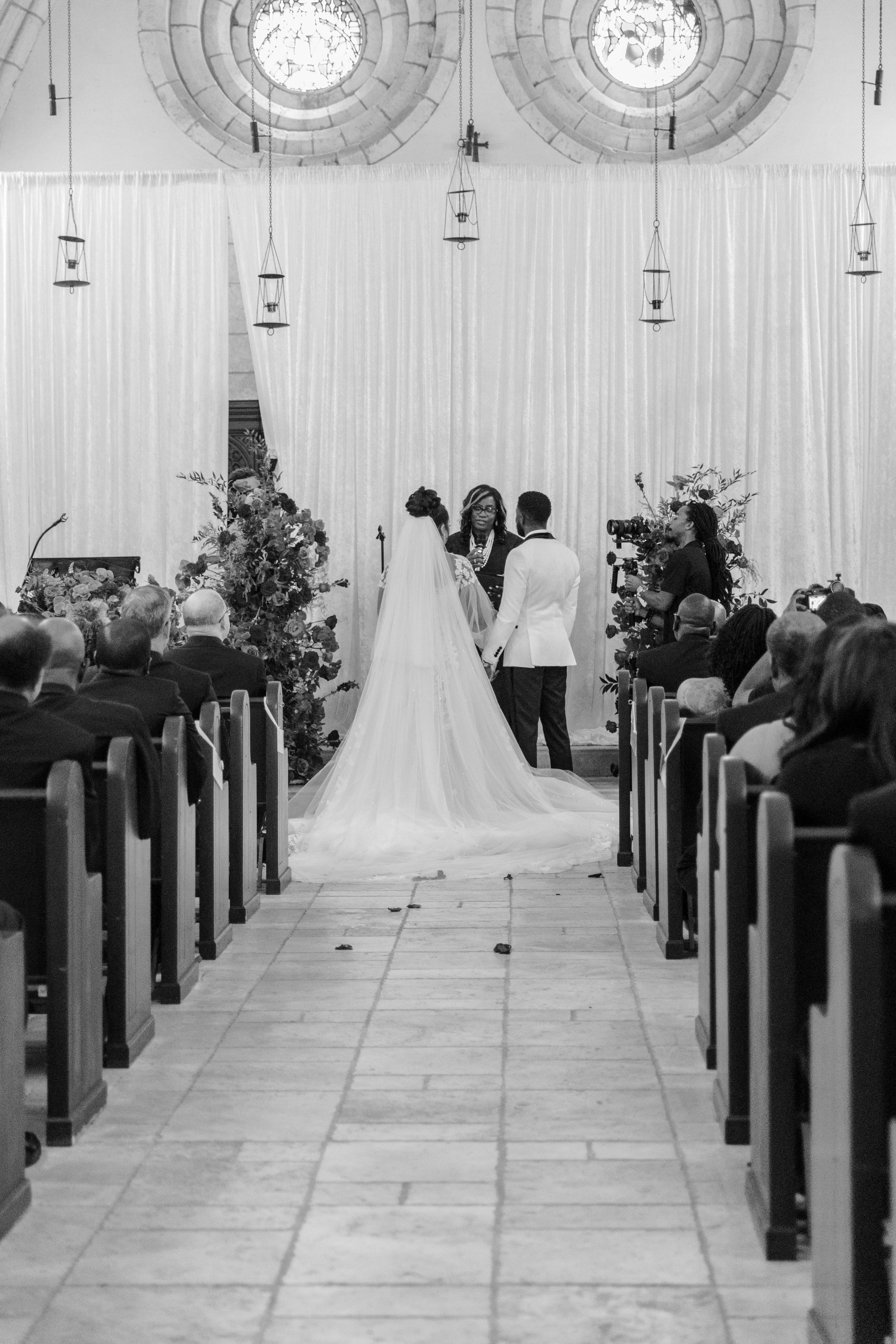 A Romantic Spring Wedding at the Ancient Spanish Monastery 21