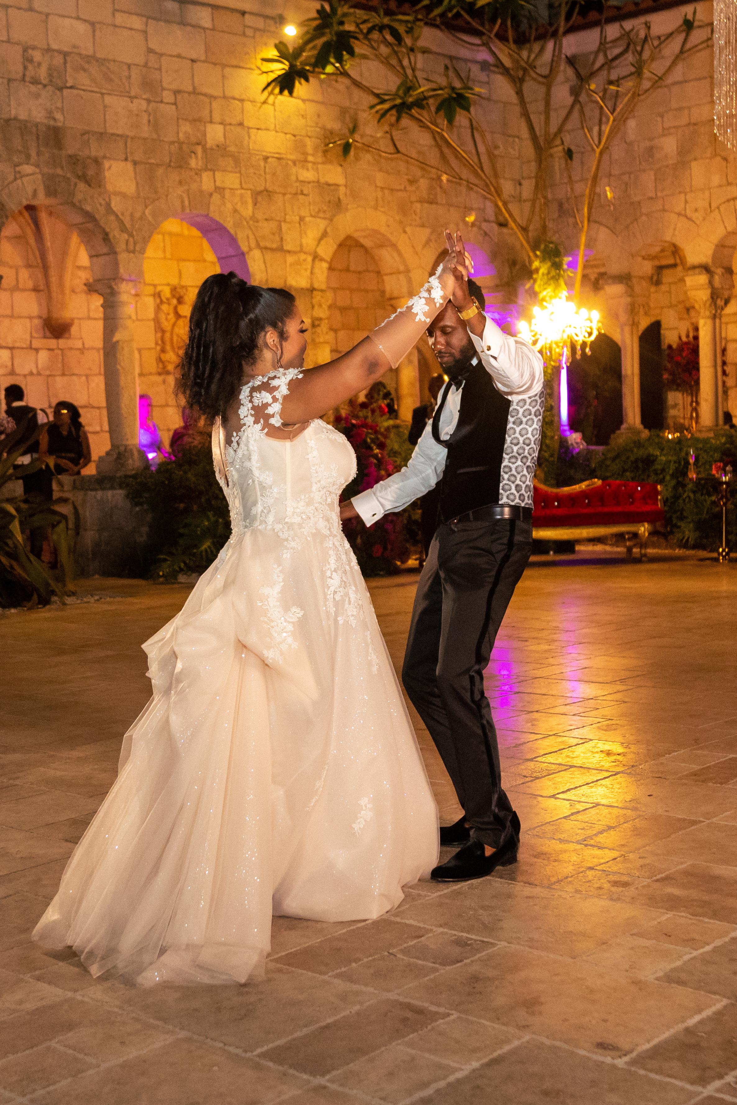 A Romantic Spring Wedding at the Ancient Spanish Monastery 29