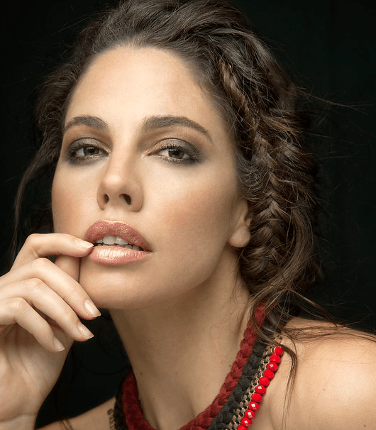The Artist Mone't Beauty Collection portfolio 2