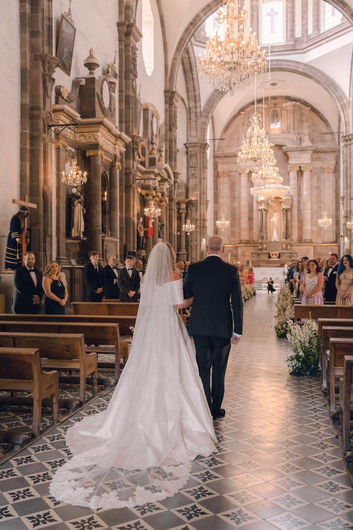 A Glamorous Spring Wedding at the Rancho Sabinas 32