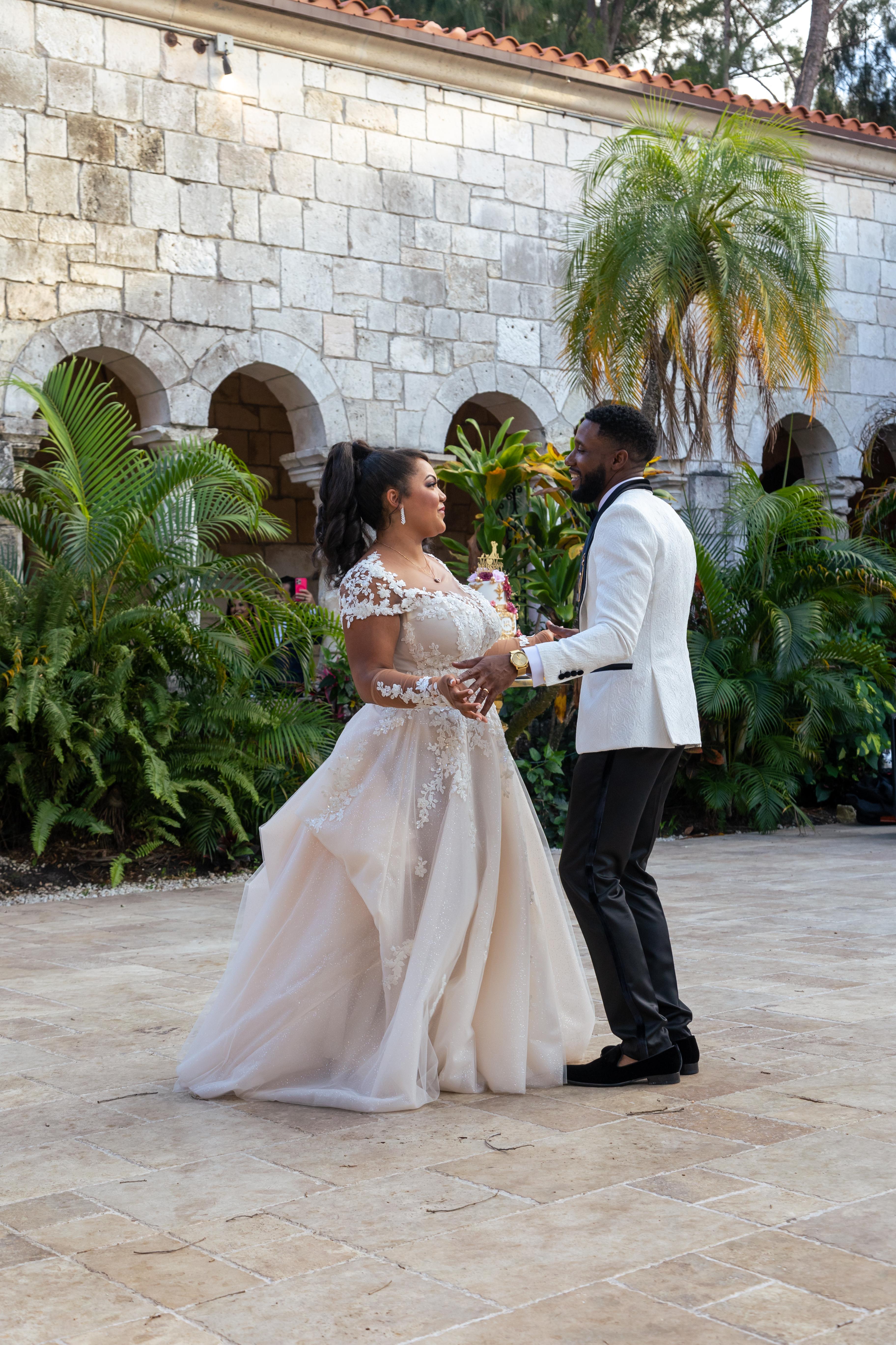 A Romantic Spring Wedding at the Ancient Spanish Monastery 44