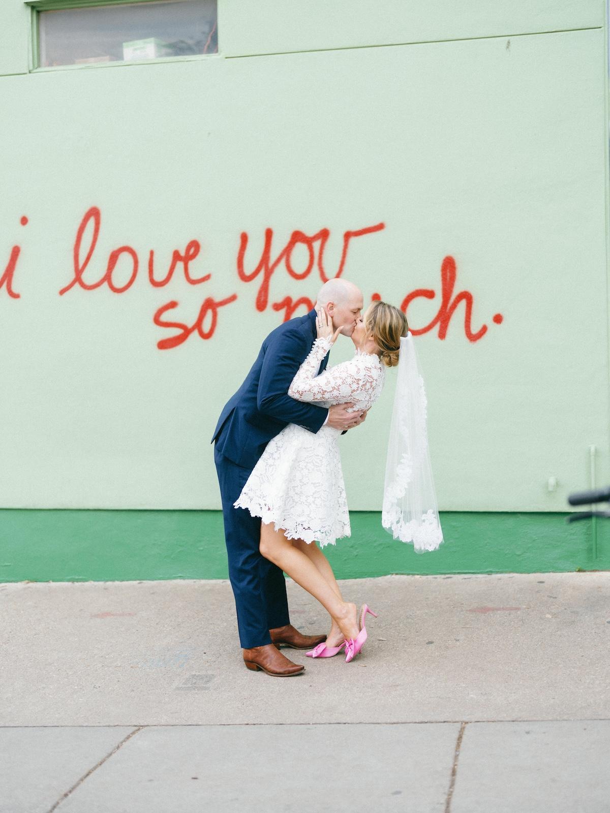 A Classic Winter Elopement at the Courthouse 16