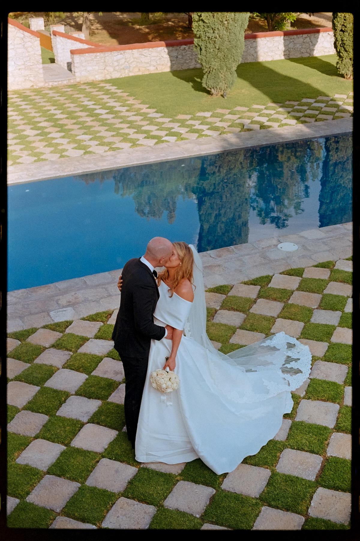 A Glamorous Spring Wedding at the Rancho Sabinas 43