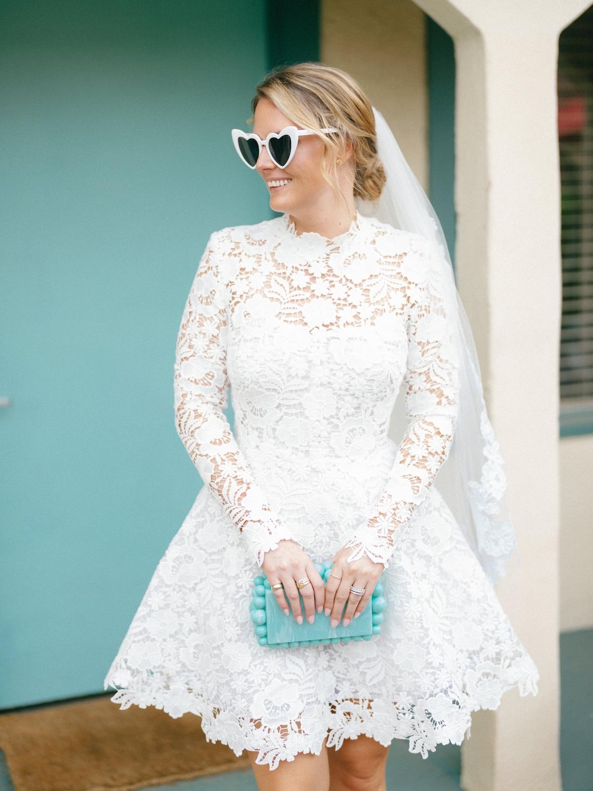 A Classic Winter Elopement at the Courthouse 23
