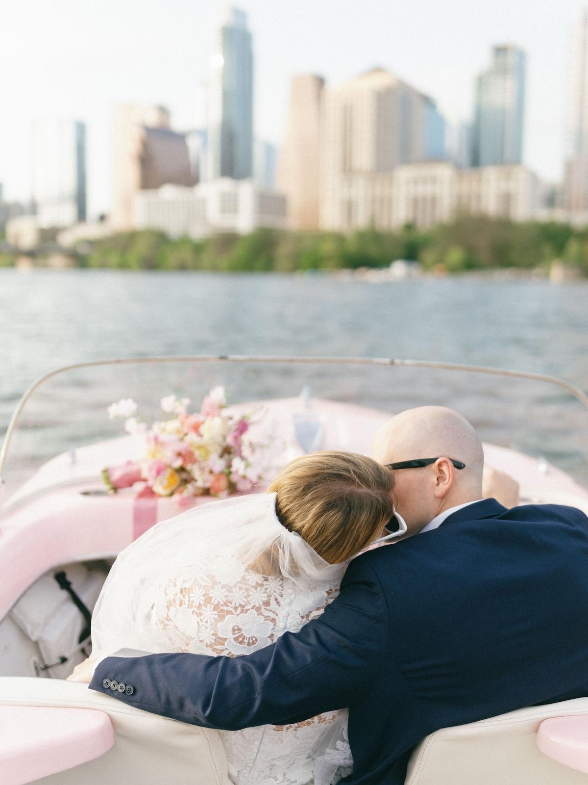 A Classic Winter Elopement at the Courthouse 7