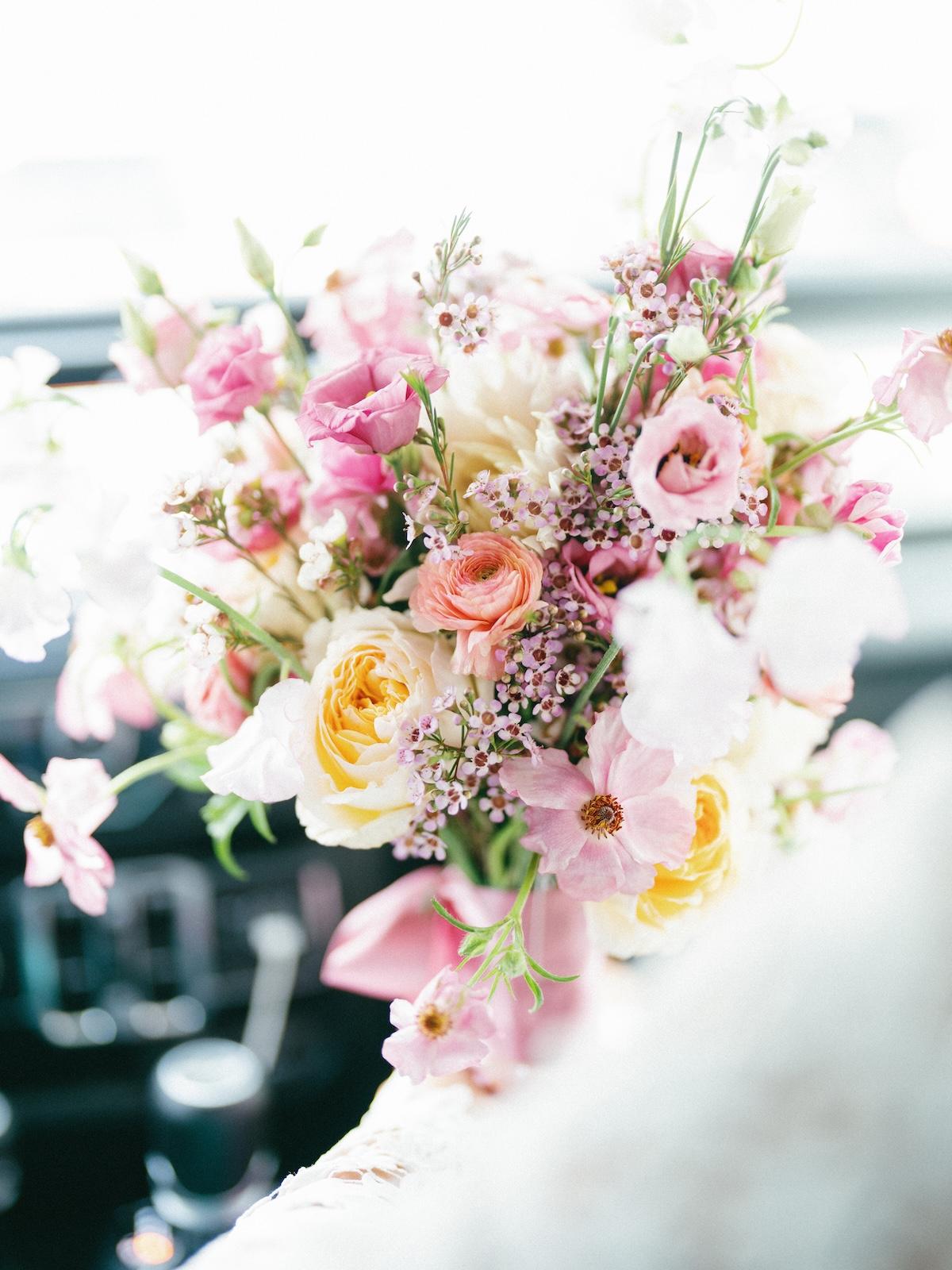 A Classic Winter Elopement at the Courthouse 5