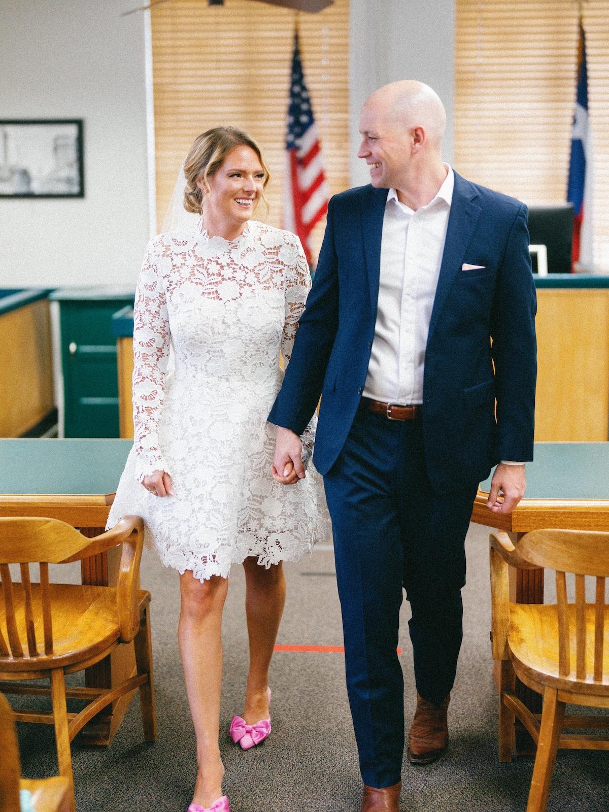 A Classic Winter Elopement at the Courthouse 78