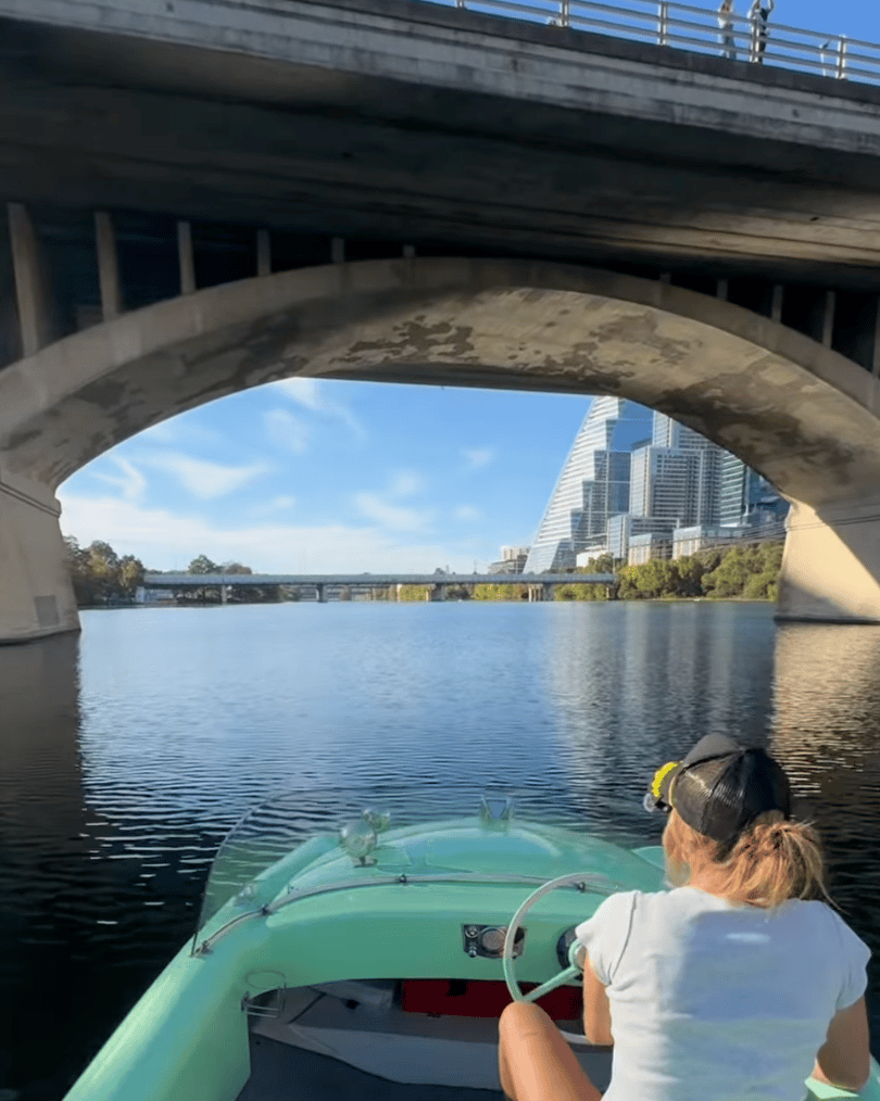 Retro Boat Rentals portfolio 2