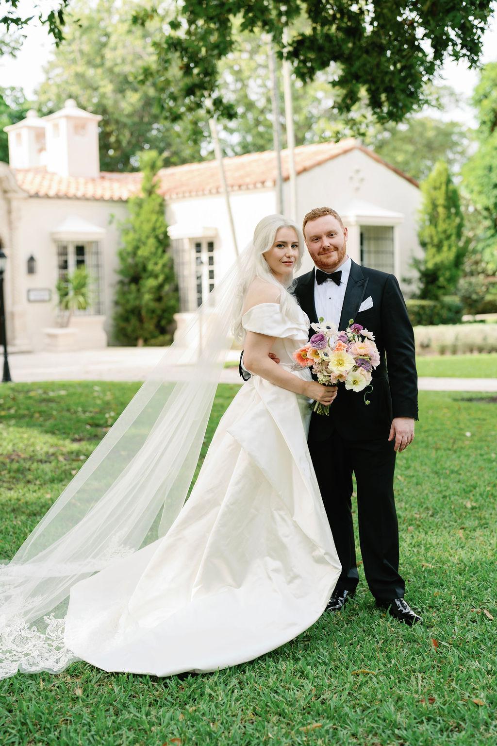 A Glamorous Spring Wedding at the Fisher Island Club 20