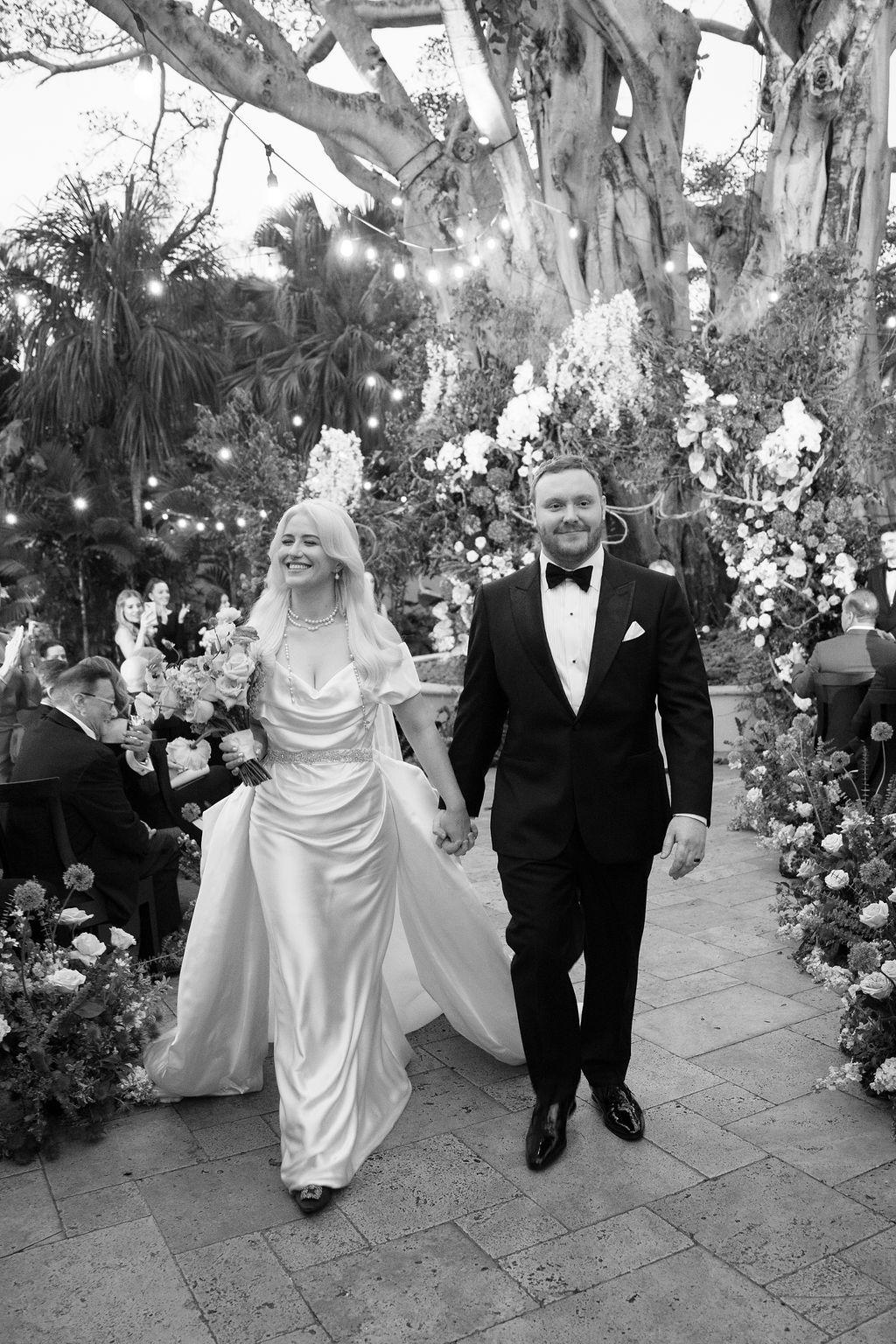 A Glamorous Spring Wedding at the Fisher Island Club photo 3