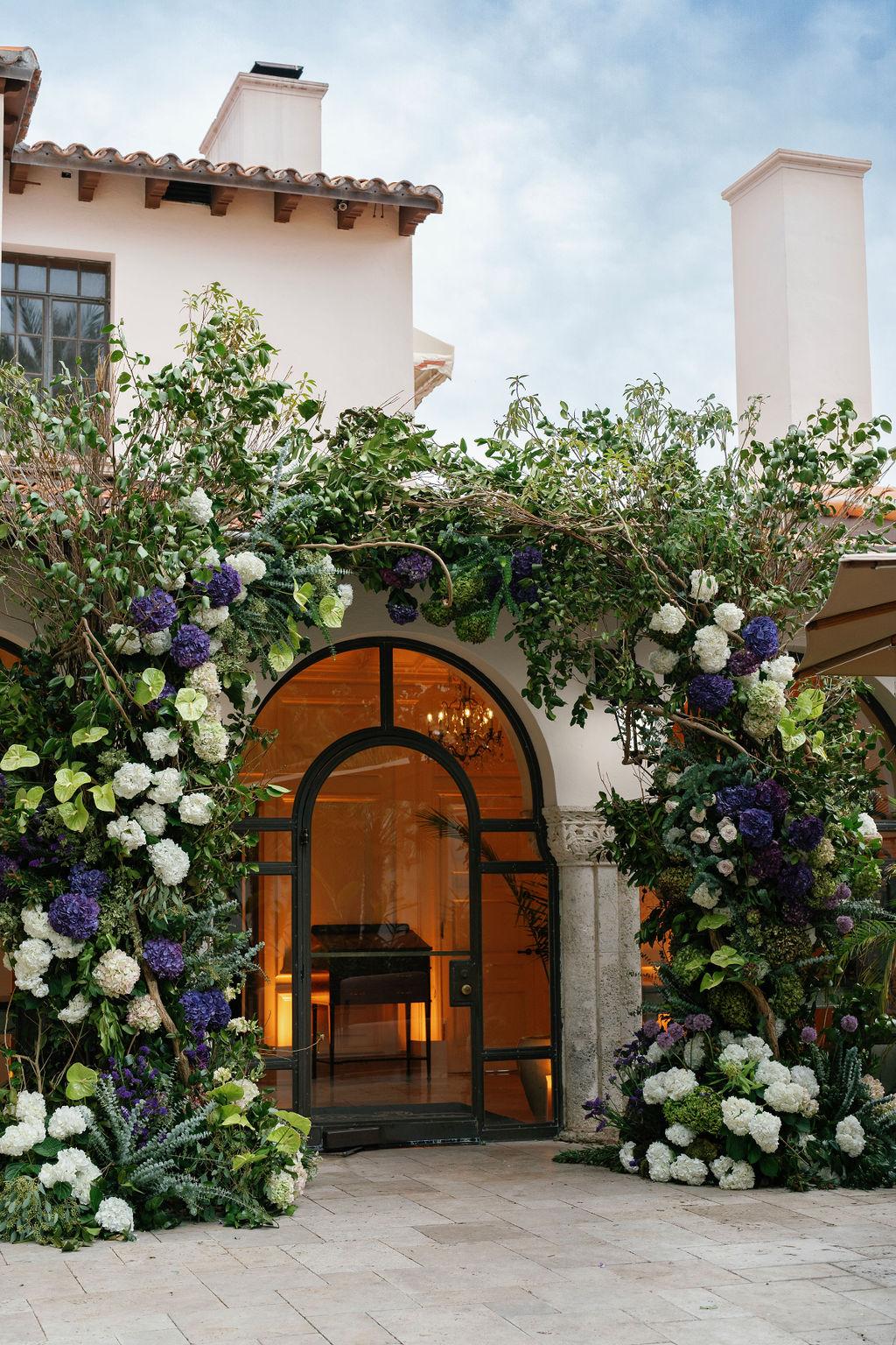 A Glamorous Spring Wedding at the Fisher Island Club