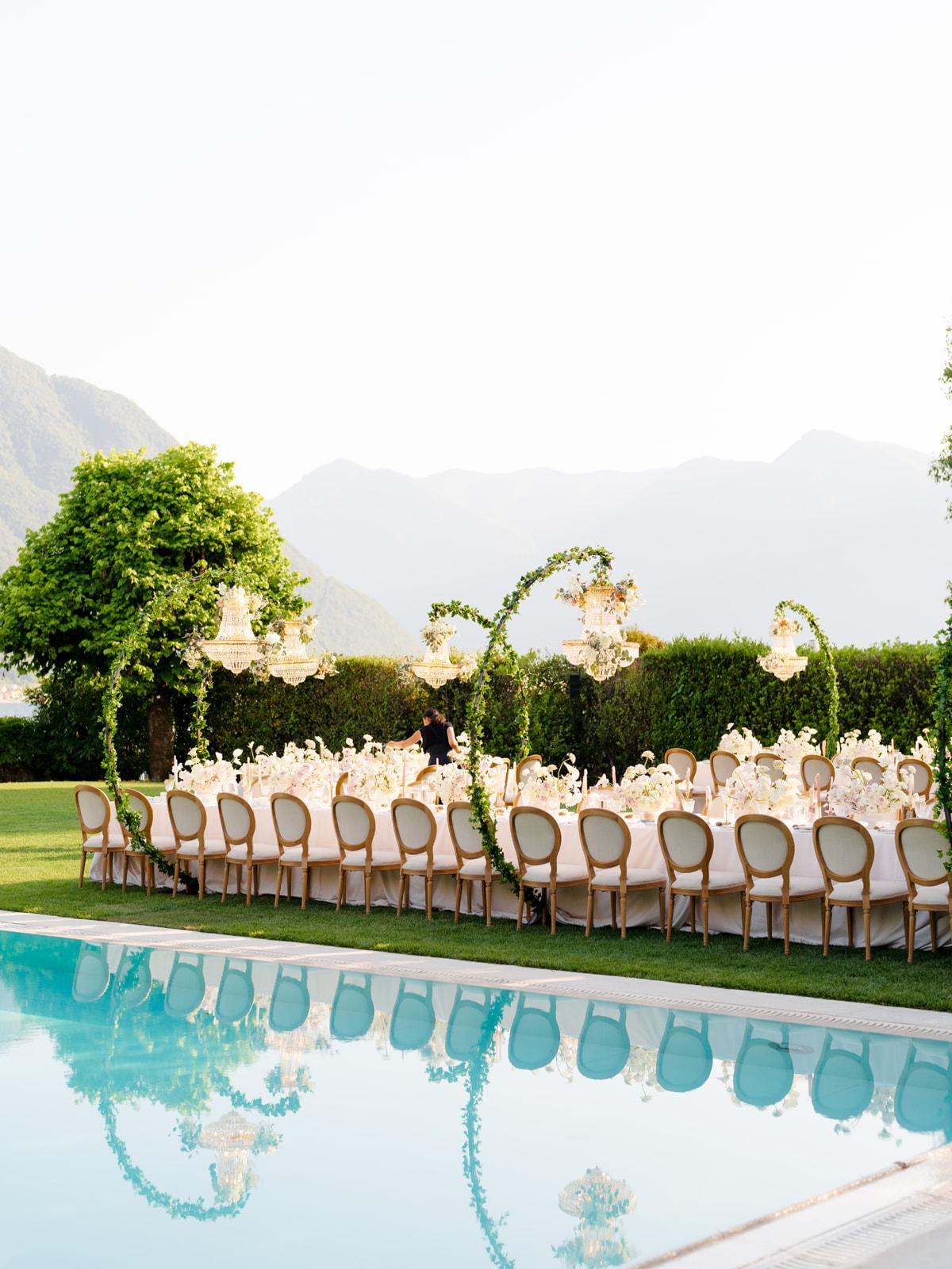 A Classic Summer Wedding at the Villa Balbiano 27