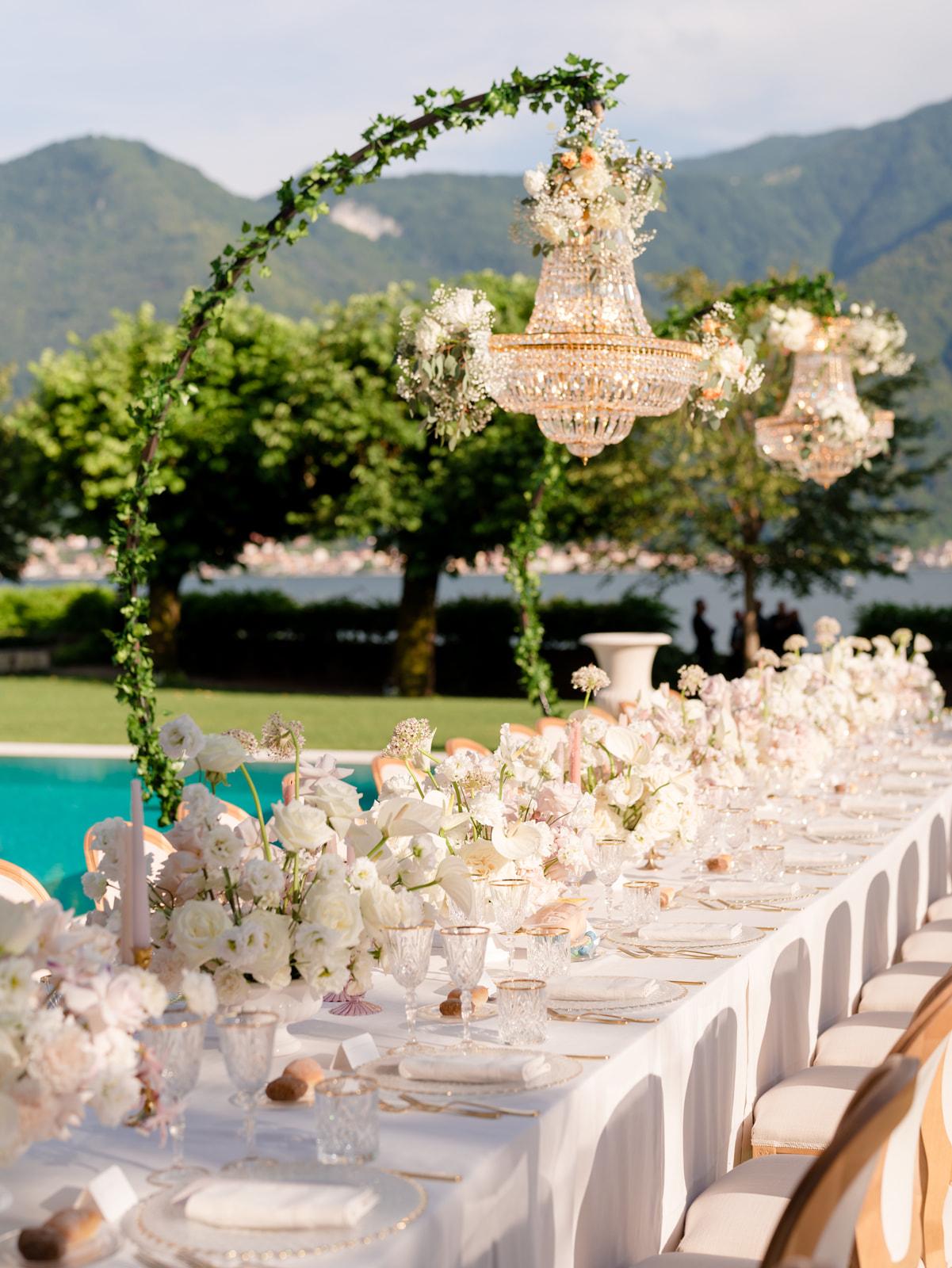 A Classic Summer Wedding at the Villa Balbiano 30