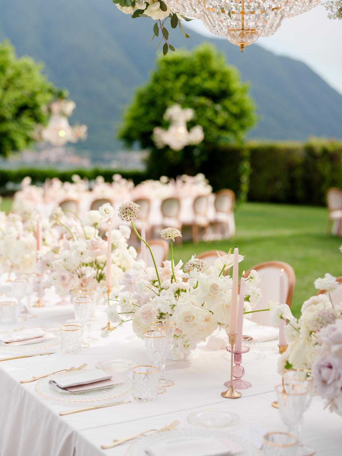 A Classic Summer Wedding at the Villa Balbiano 14