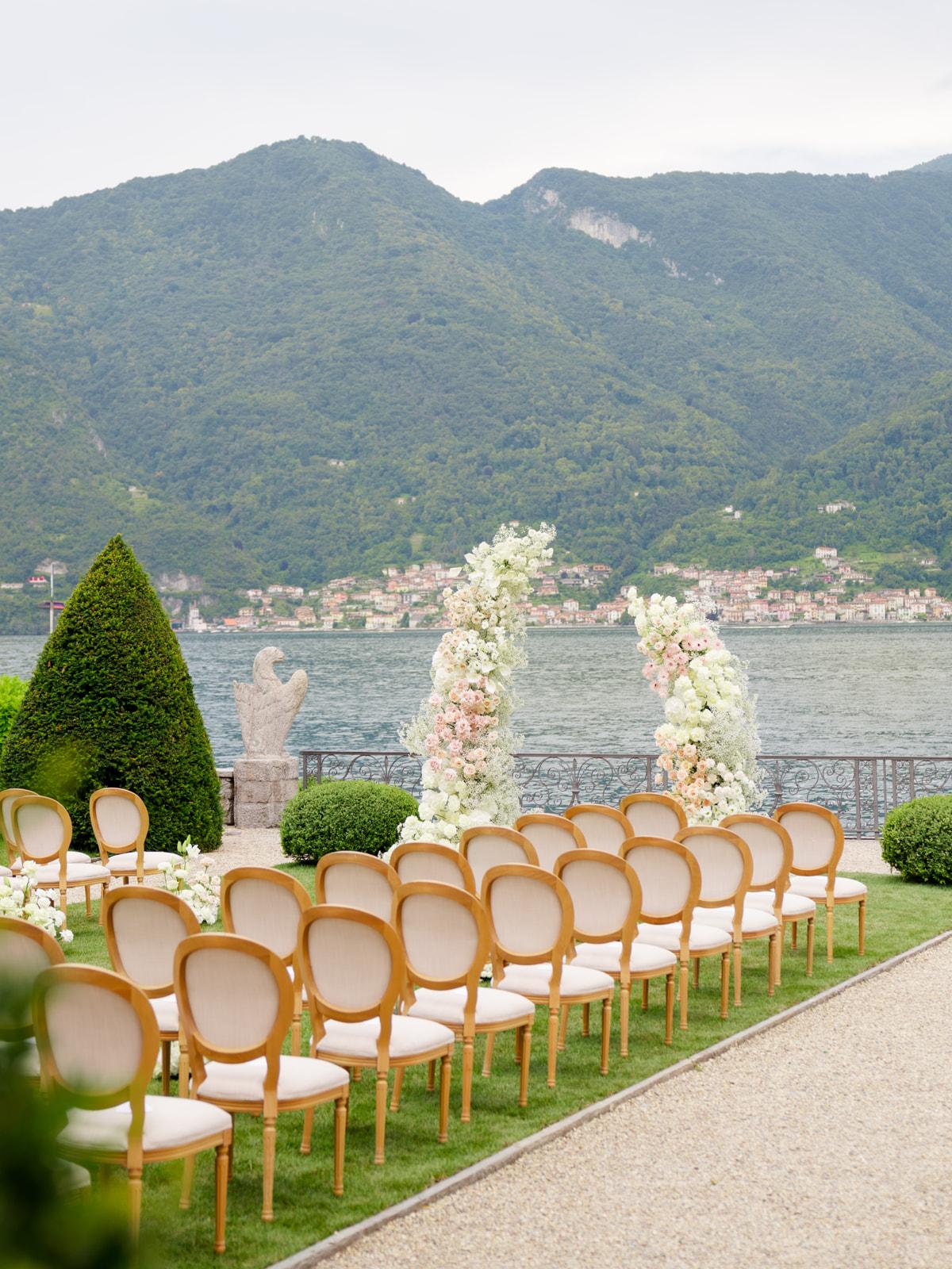 A Classic Summer Wedding at the Villa Balbiano 43
