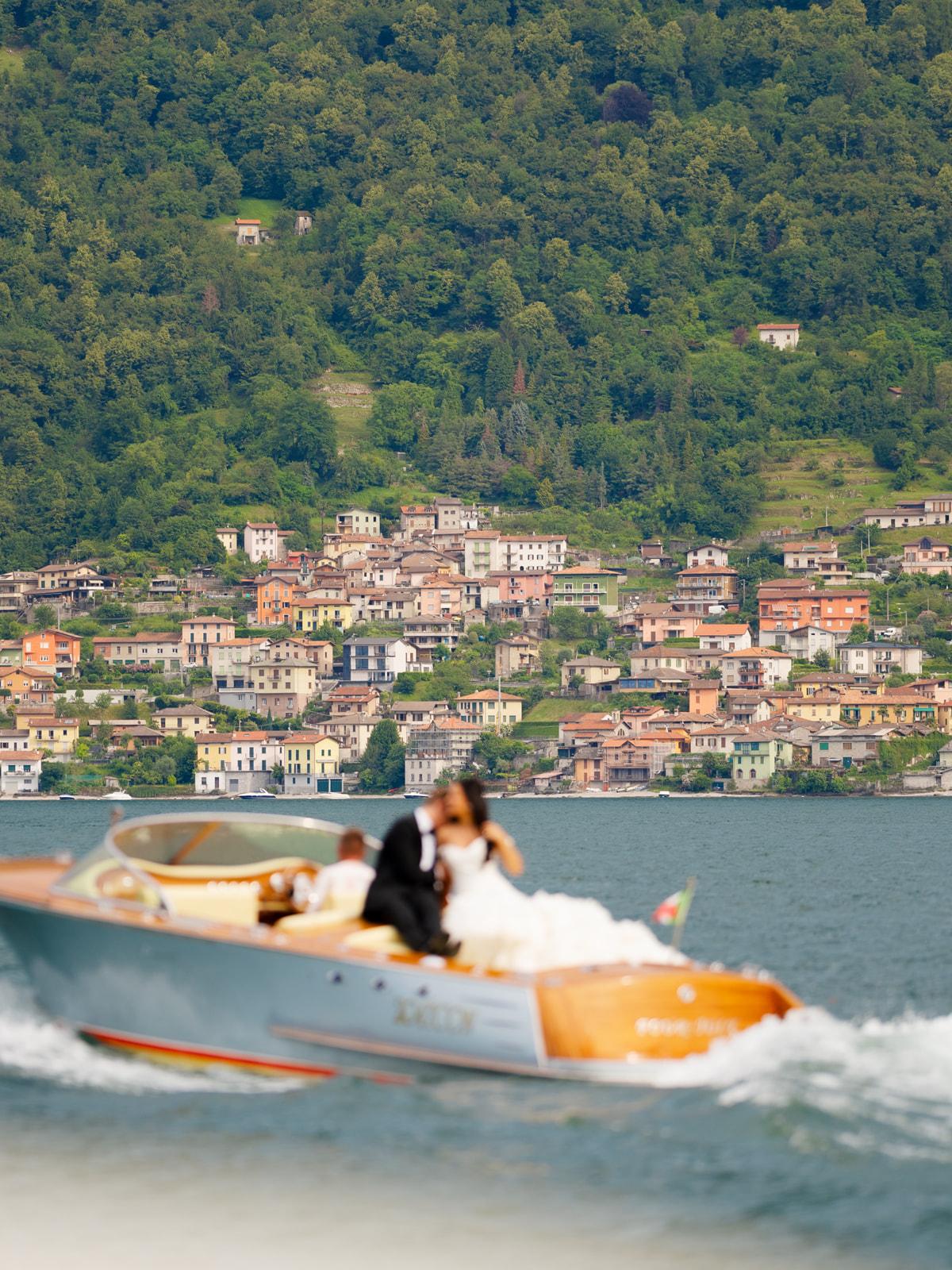 A Classic Summer Wedding at the Villa Balbiano 60