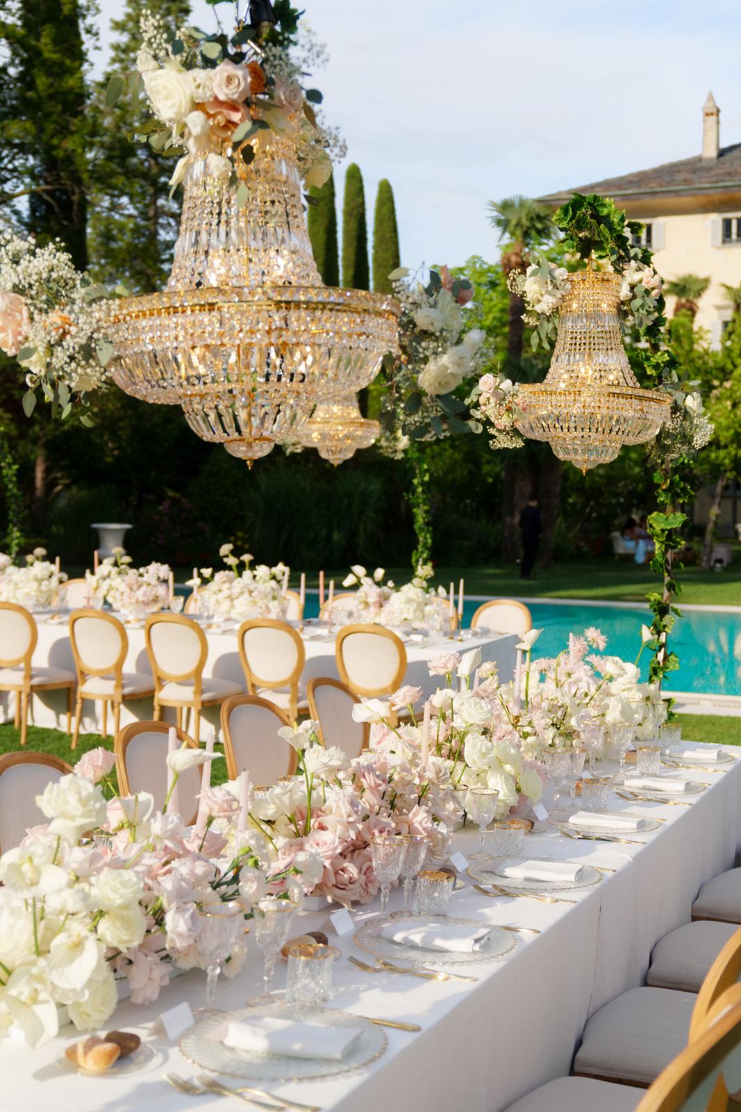 A Classic Summer Wedding at the Villa Balbiano 36