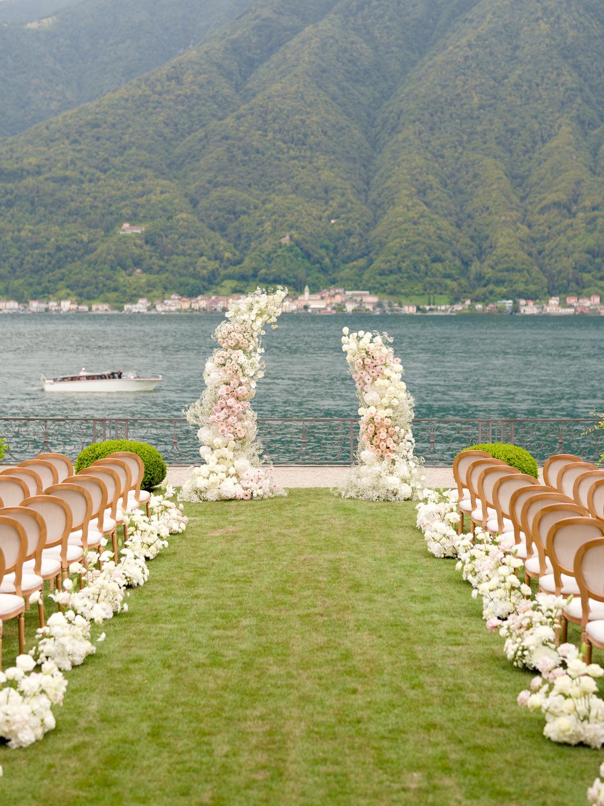 A Classic Summer Wedding at the Villa Balbiano 42