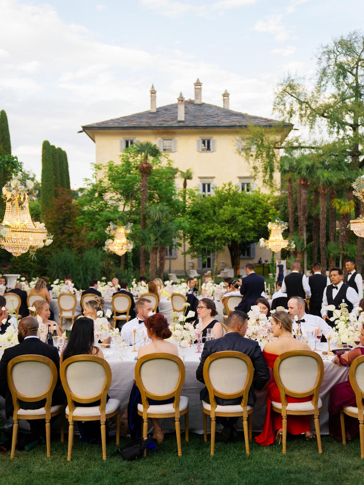 A Classic Summer Wedding at the Villa Balbiano 48