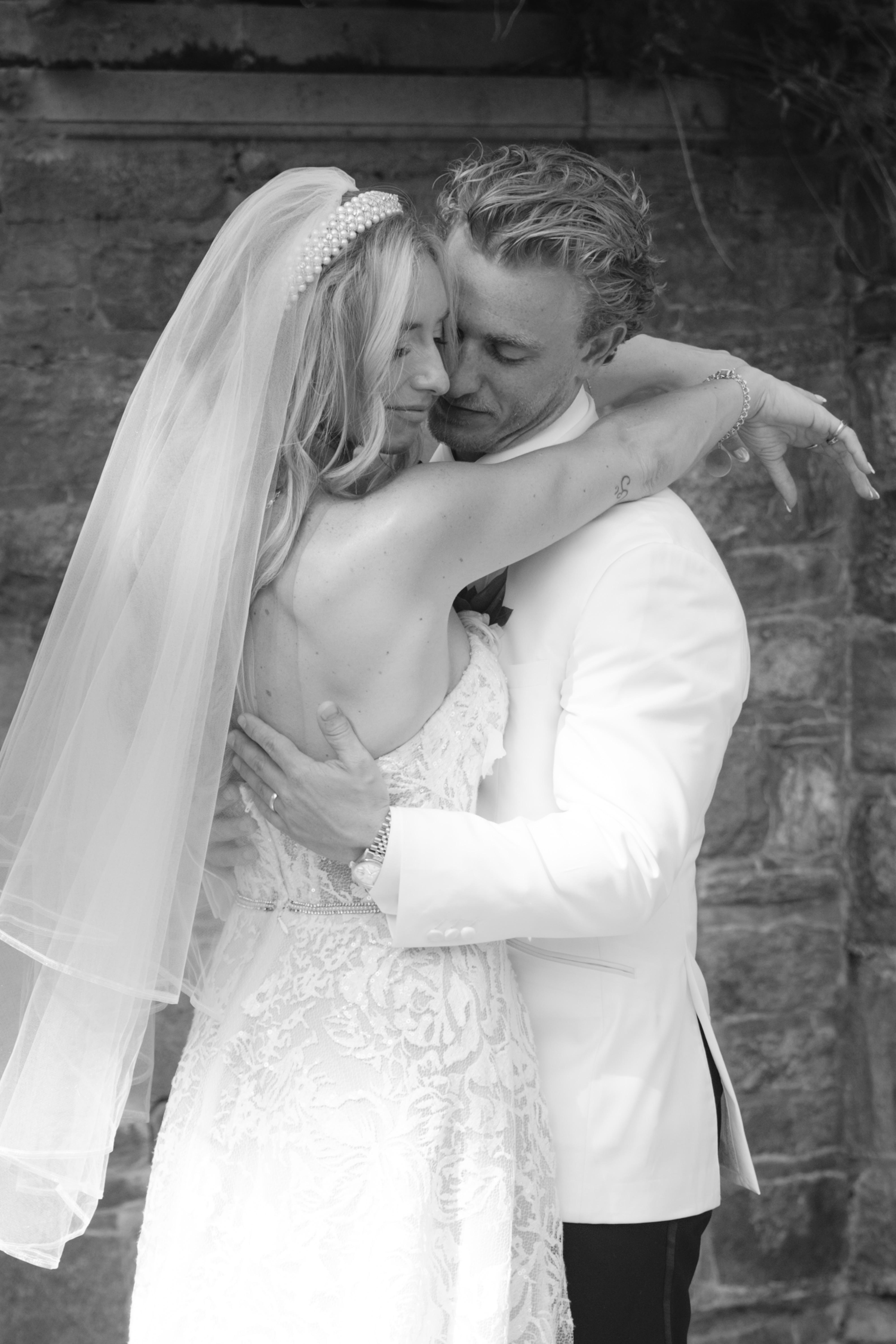 A Classic Summer Wedding at Skylands Manor photo 4