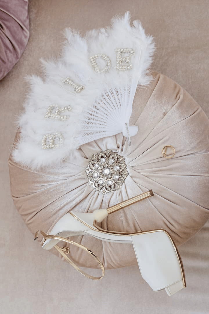 A Romantic Summer Wedding at The Cycladic Pavilion
