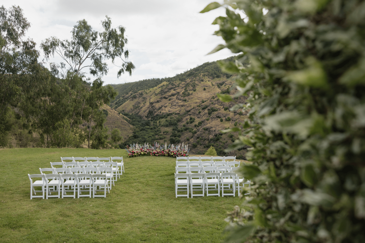 A Romantic Fall Wedding at Waialua Valley Farms photo 3