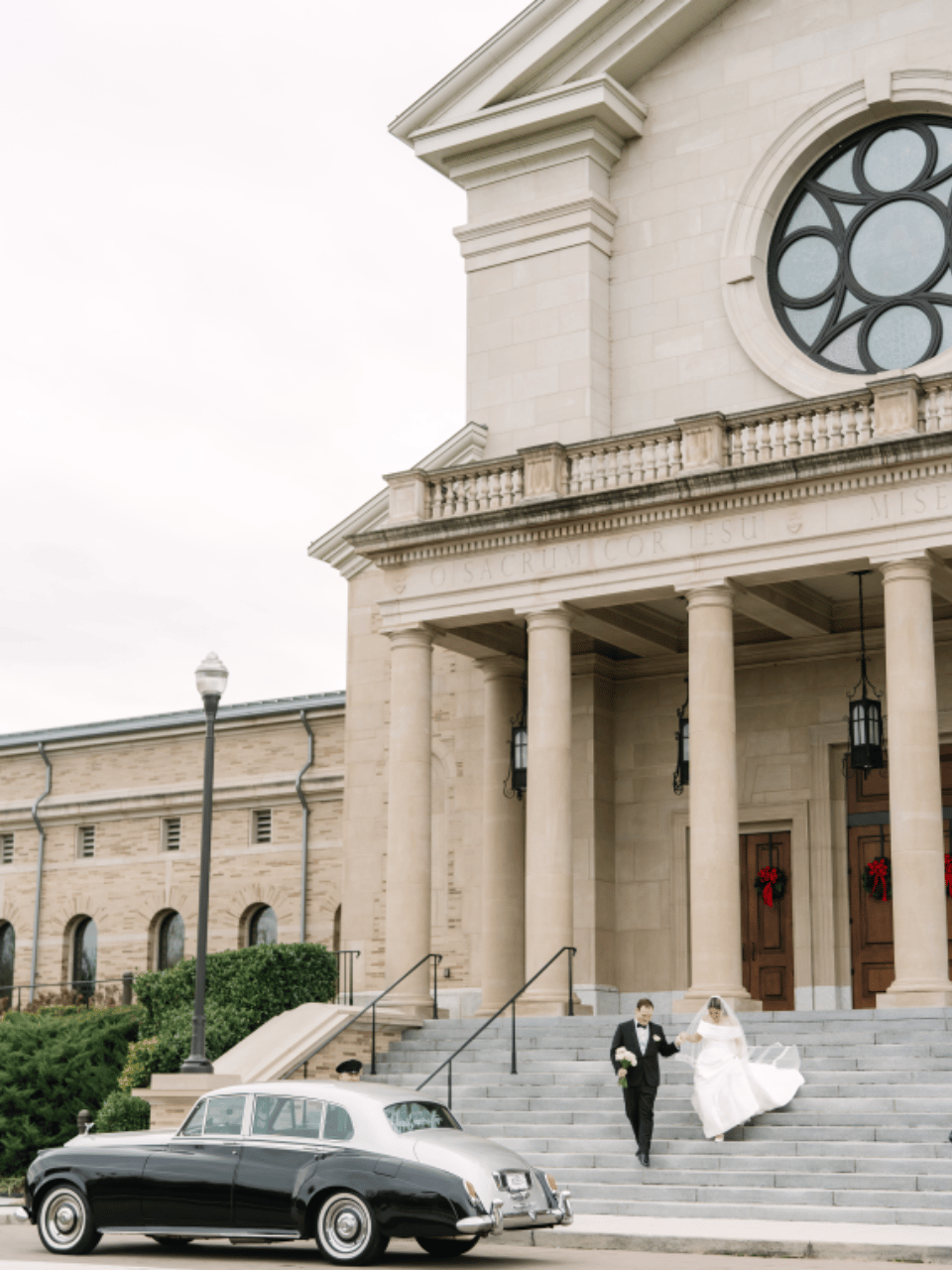 A Classic Winter Wedding at The Glass House at Nichols Heir
