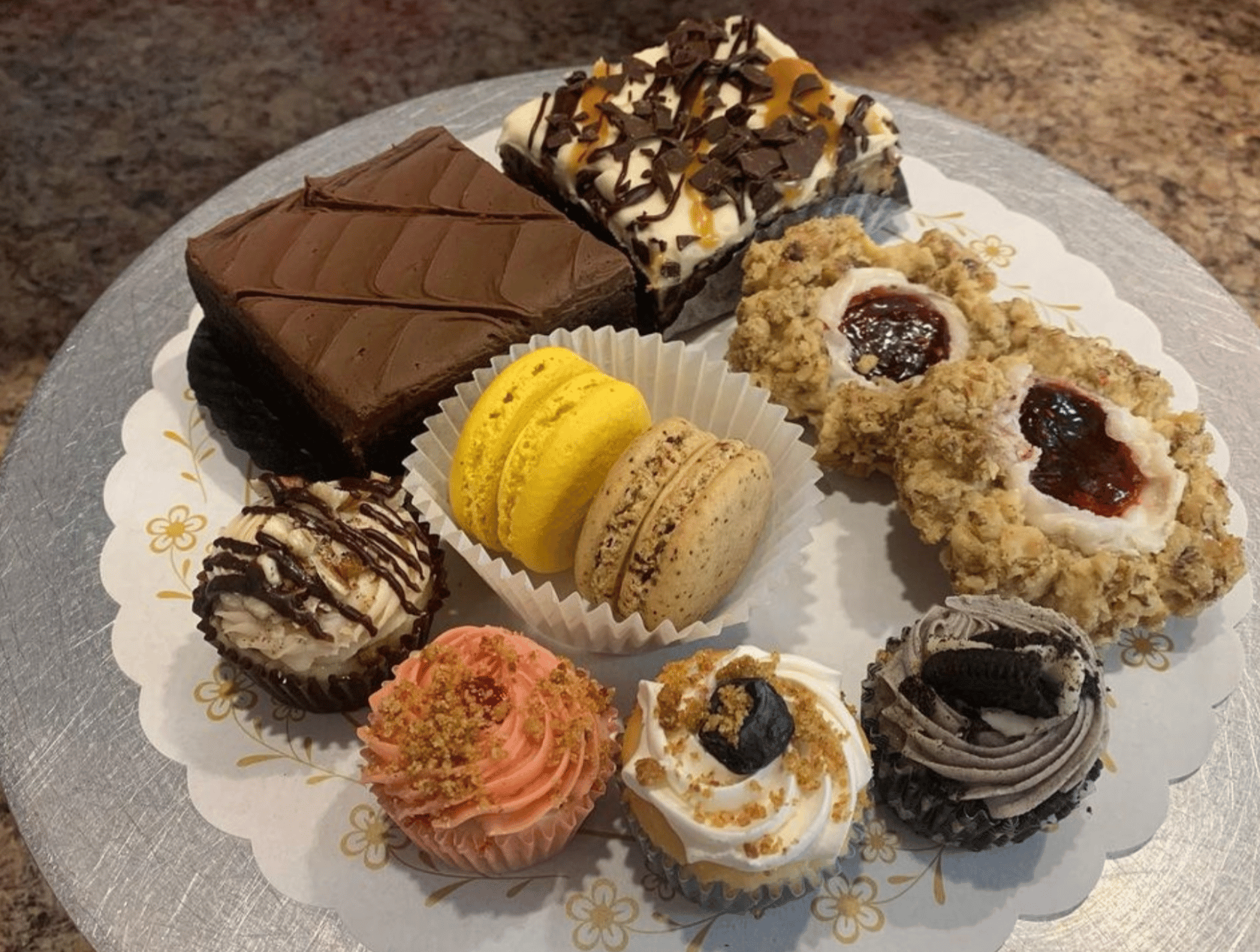 Skiffs Cakes portfolio 2