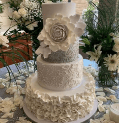 Skiffs Cakes portfolio 1