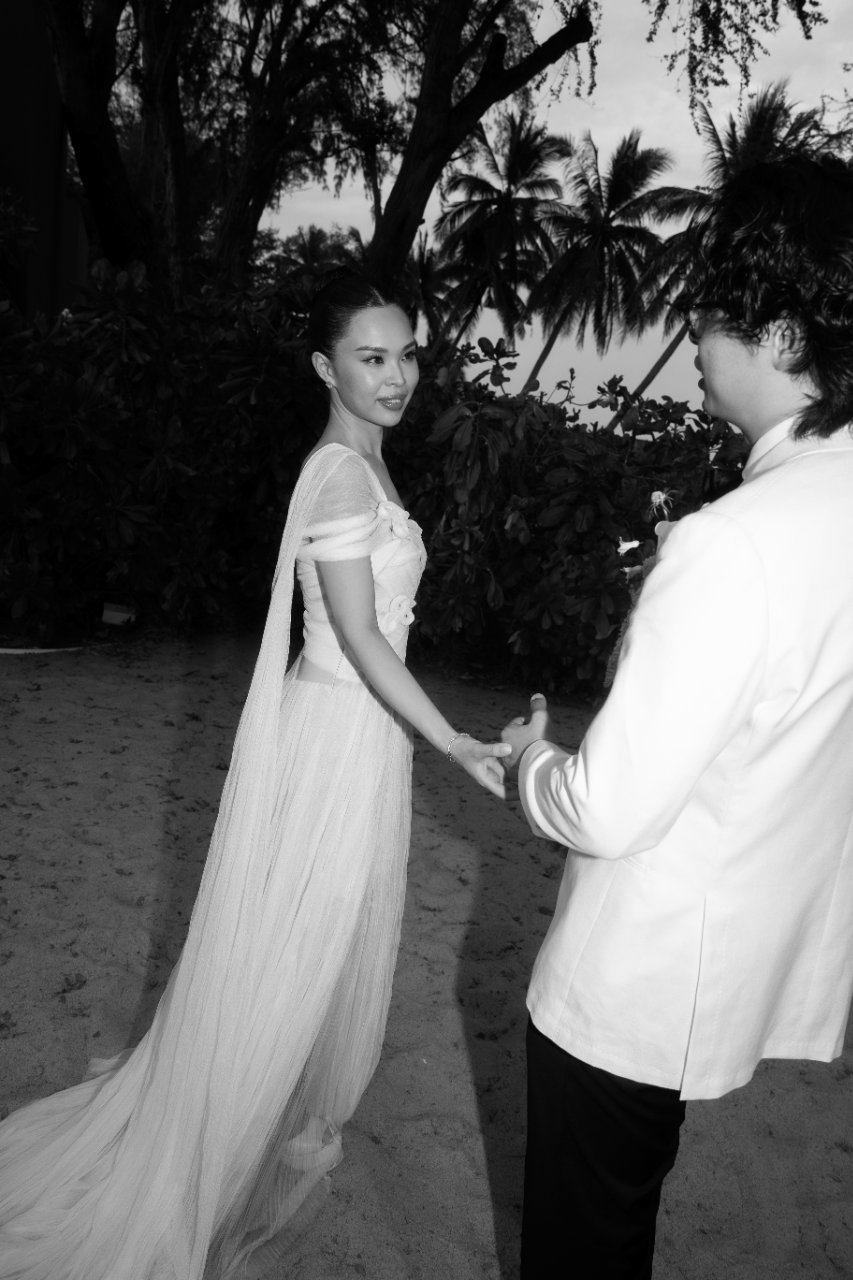 A Non-Traditional Summer Wedding at VALA Hua Hin photo 2