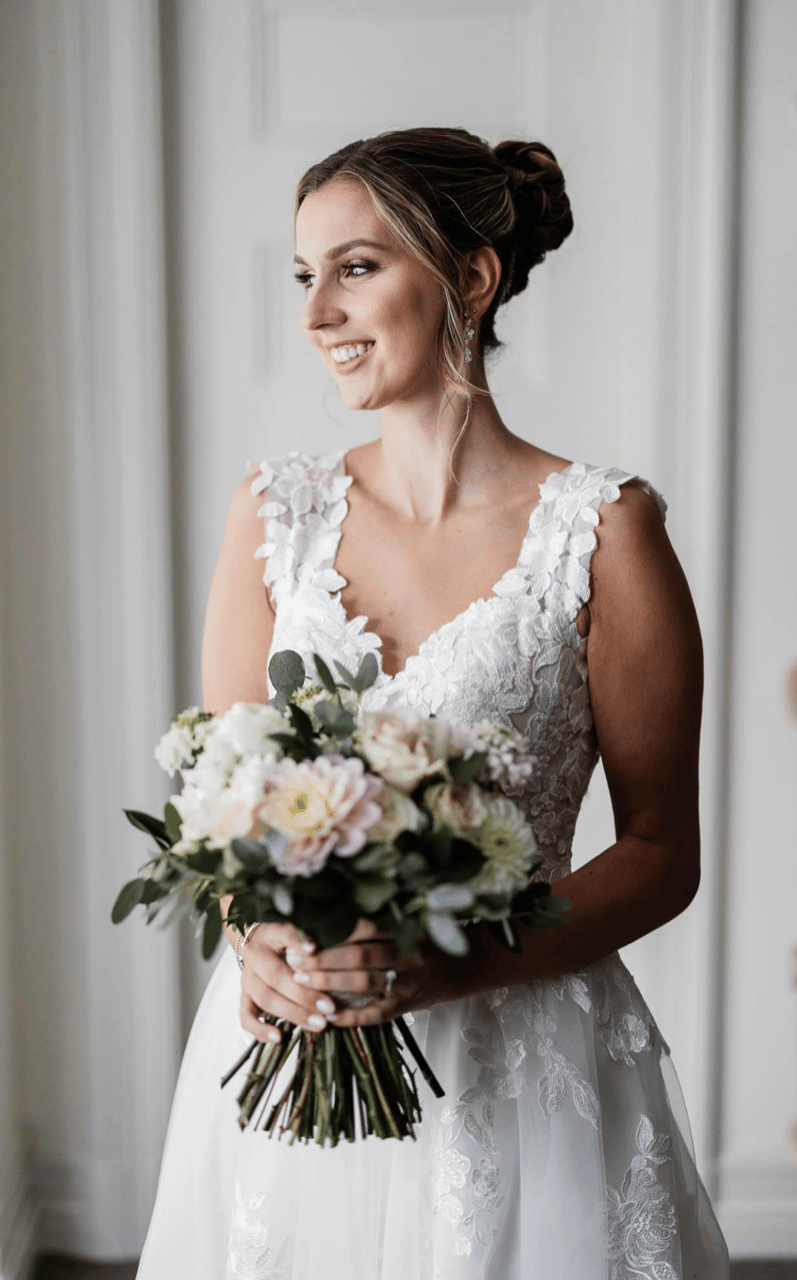 Ashleigh Taylor Bridal & Beauty LLC portfolio 5